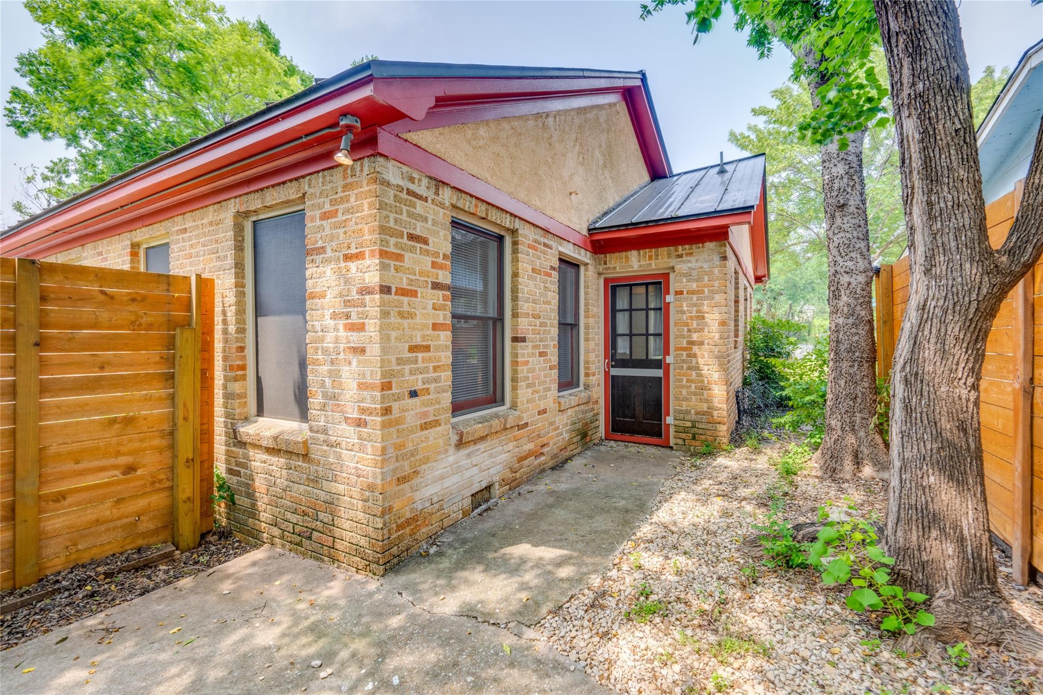 1623 Palma Plz # A, Austin, TX 78703