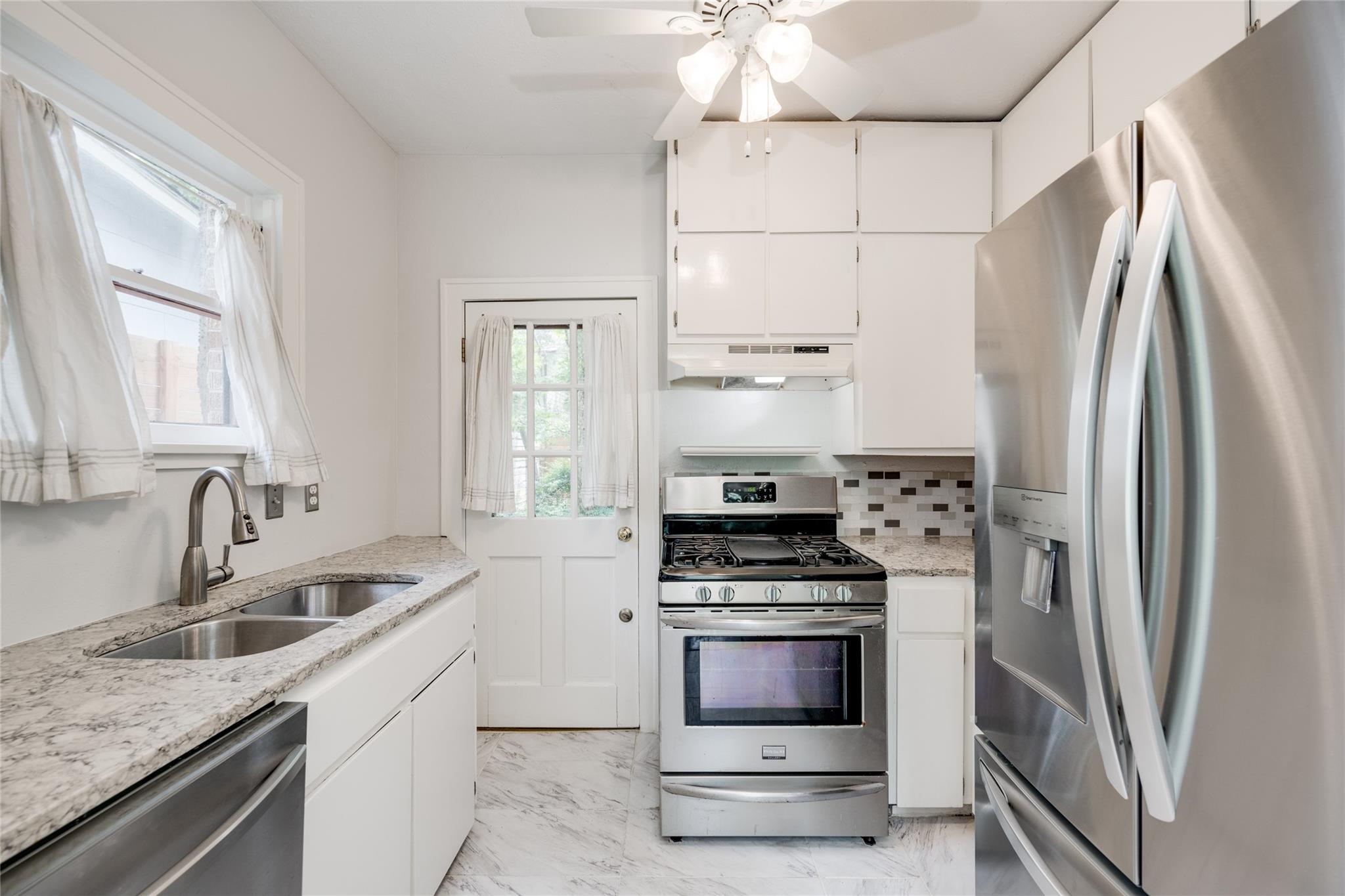 1623 Palma Plz # A, Austin, TX 78703