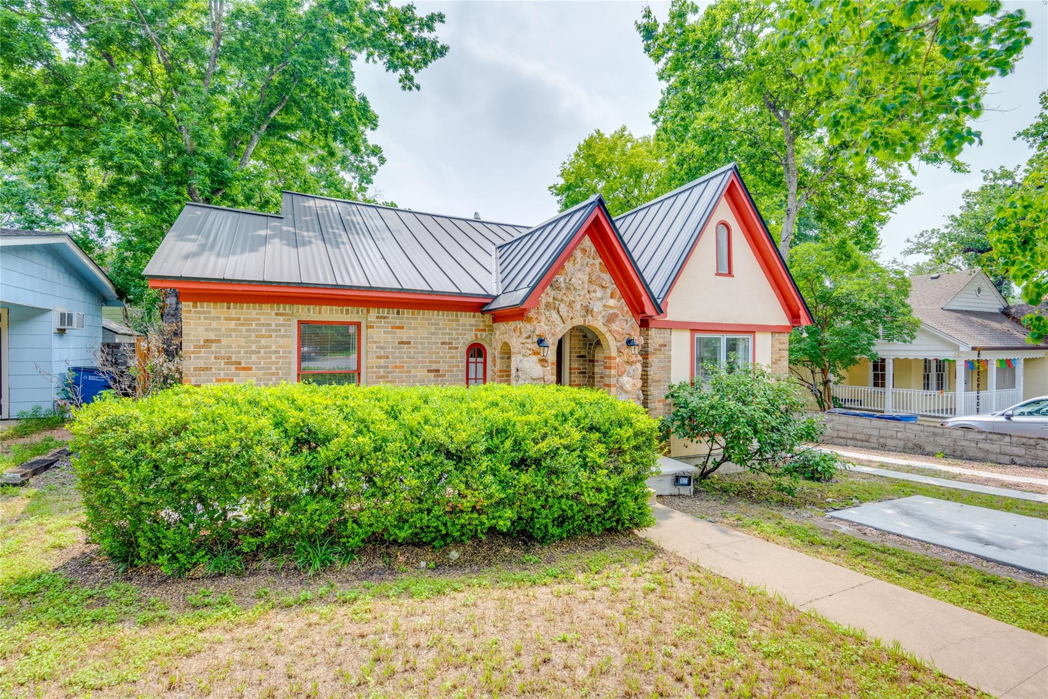 1623 Palma Plz # A, Austin, TX 78703