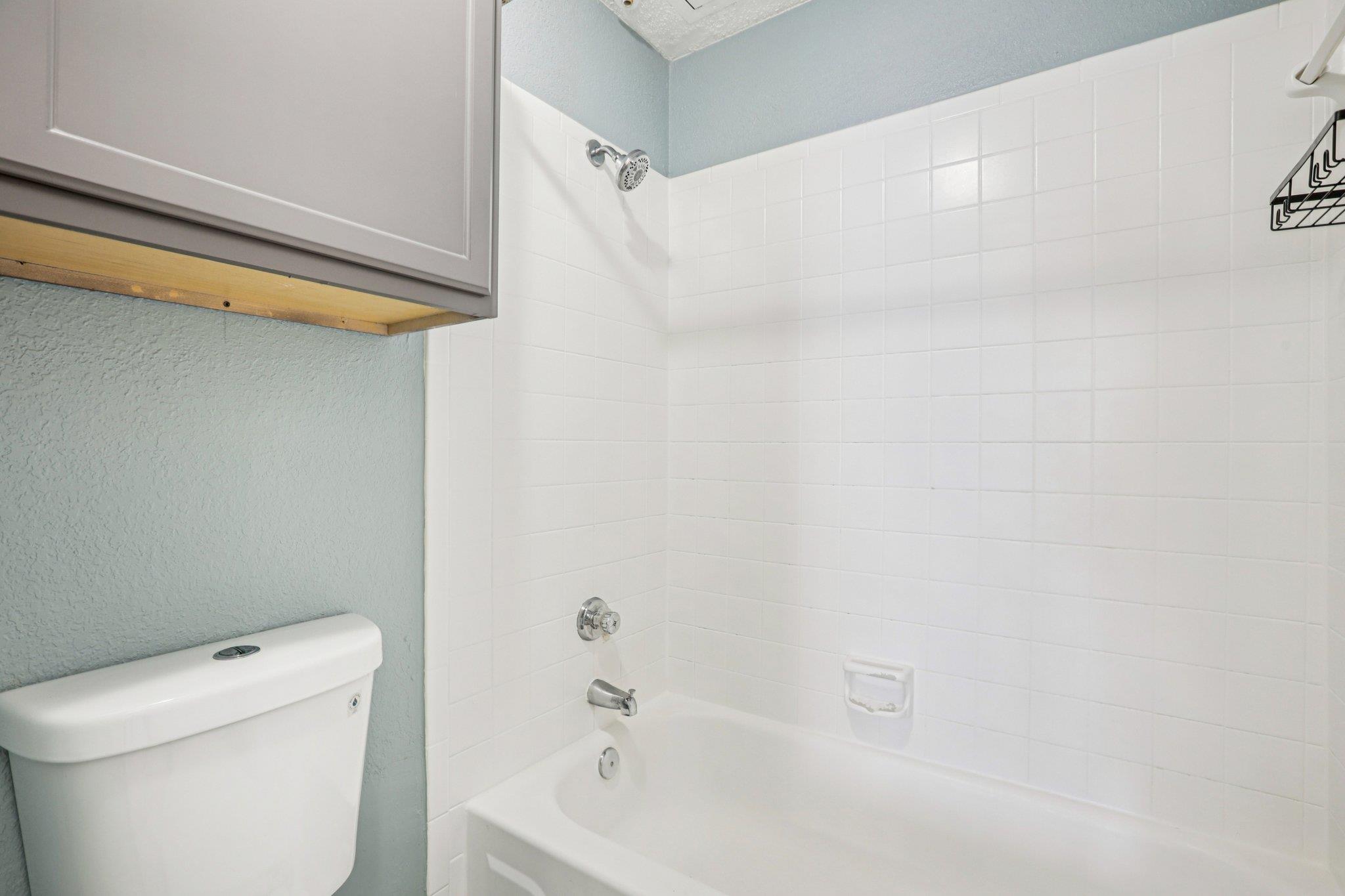 807 W 25th St # 309, Austin, TX 78705