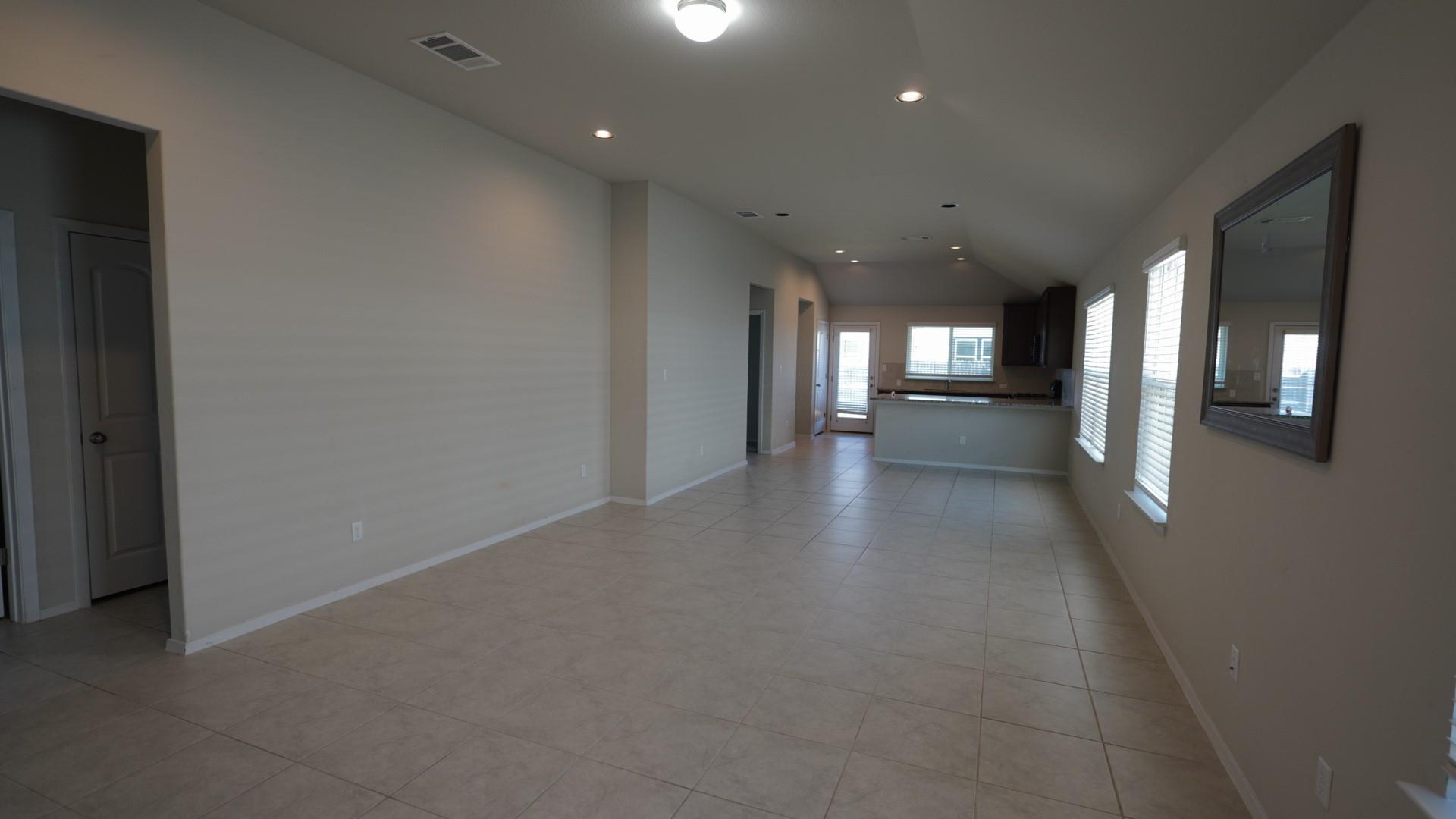 251 Tempest Trl, Maxwell, TX 78656