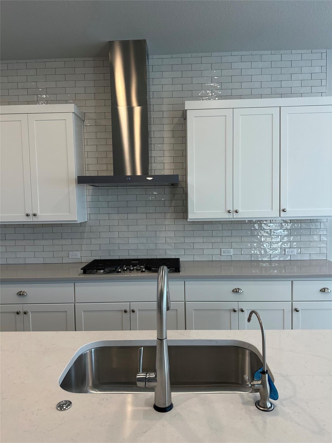 412 Lariat Loop, Liberty Hill, TX 78642