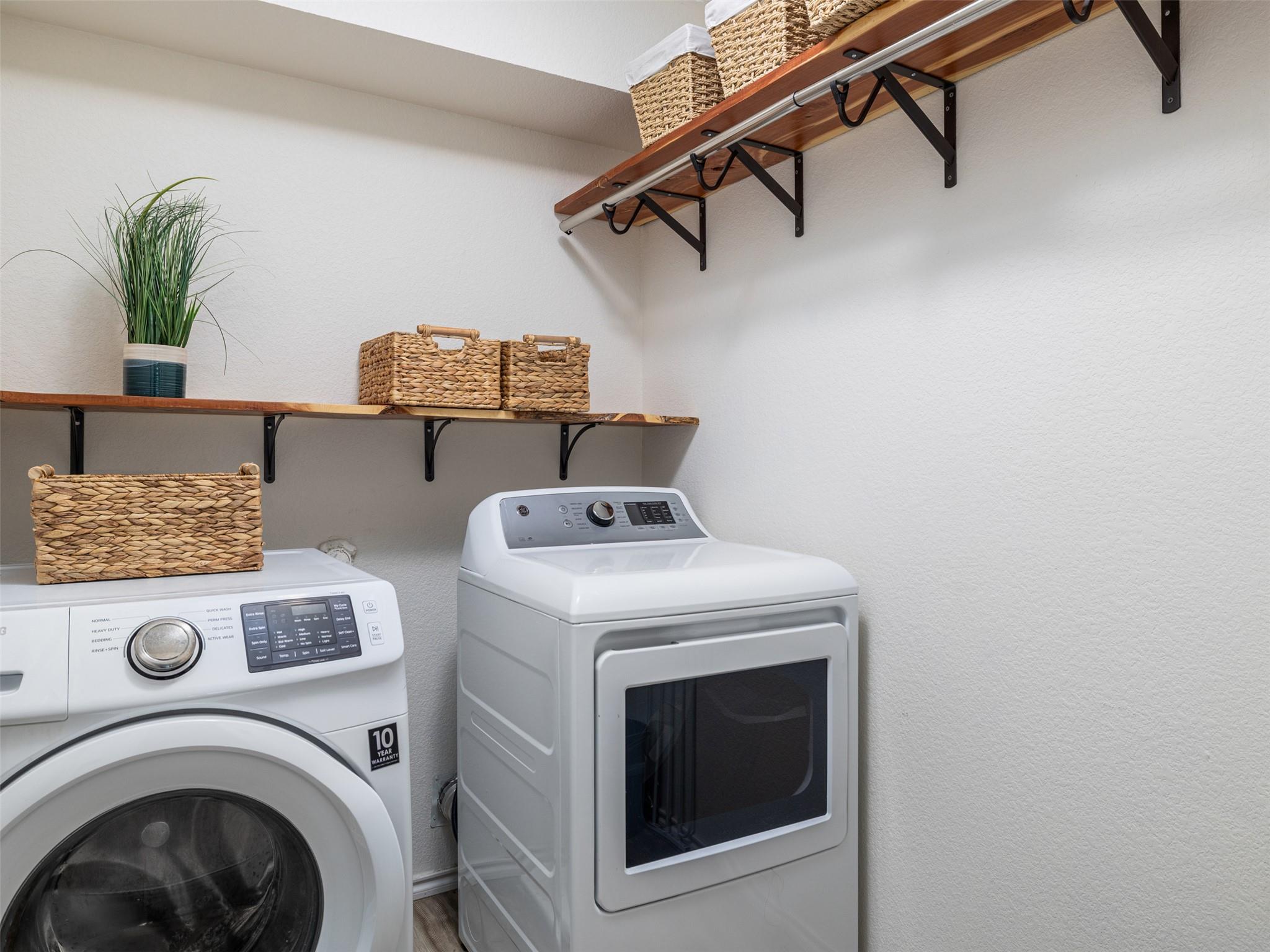 109 Killian Loop, Hutto, TX 78634