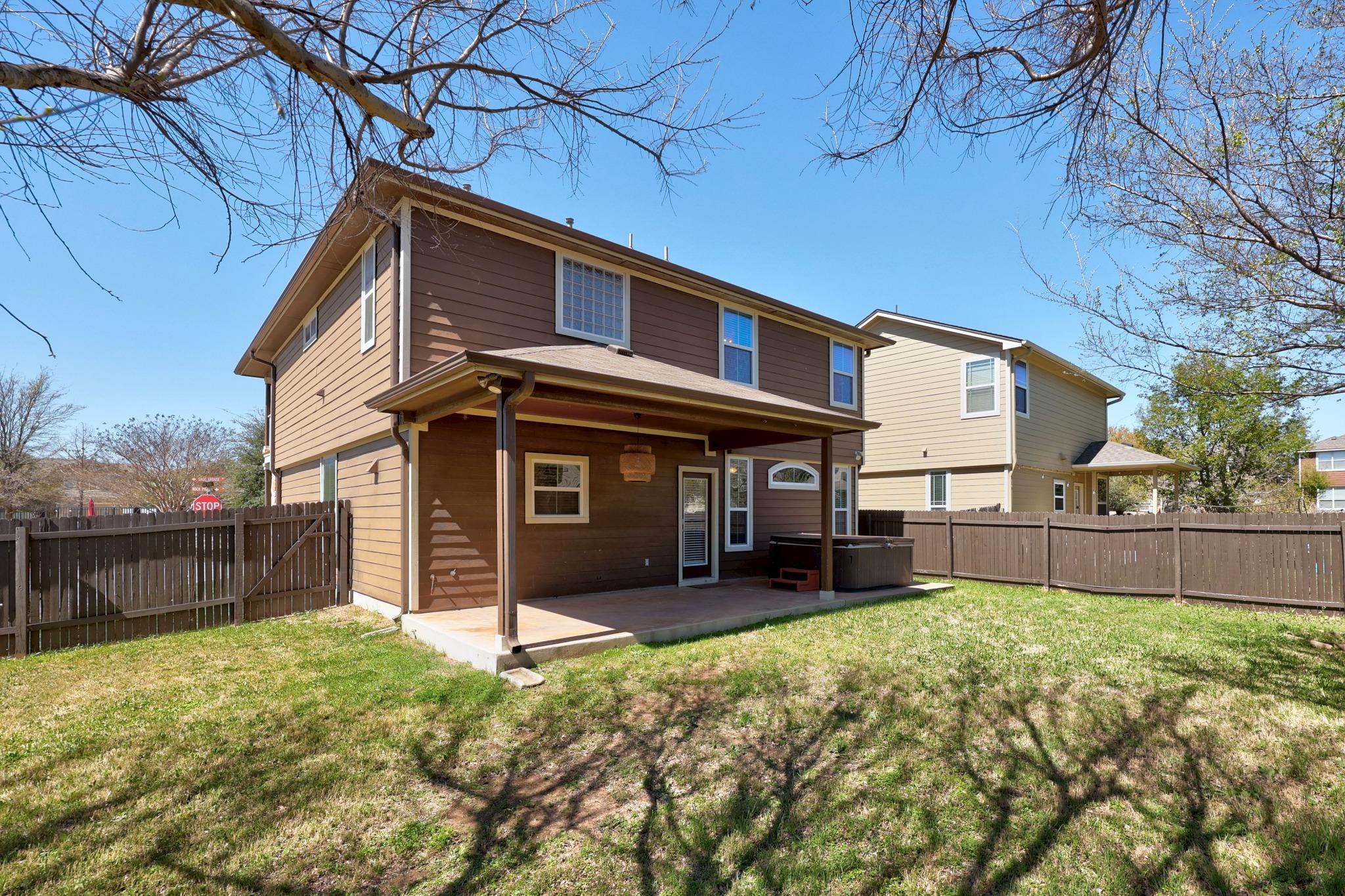 8601 Rock Pigeon Dr, Austin, TX 78729