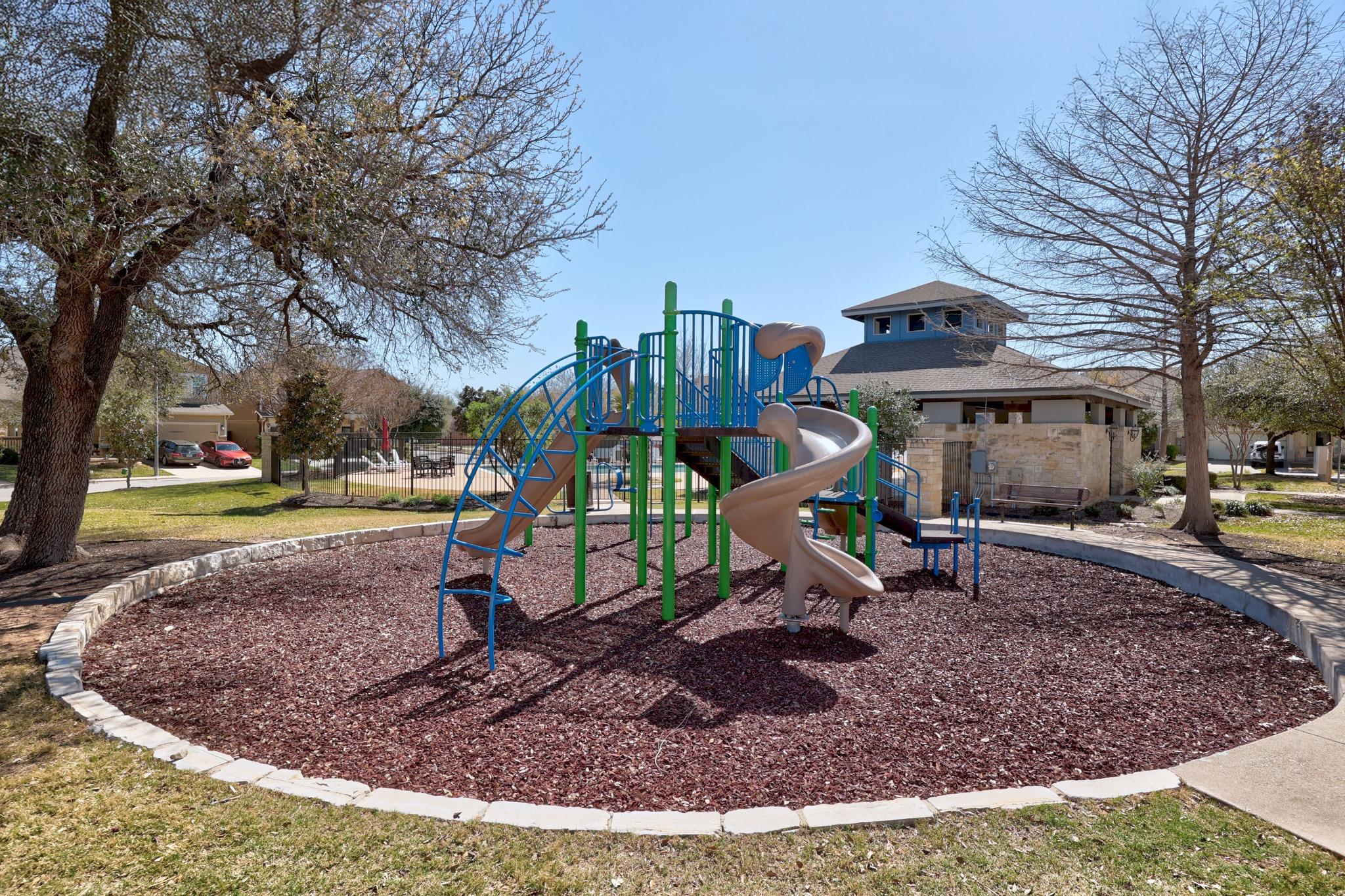 8601 Rock Pigeon Dr, Austin, TX 78729