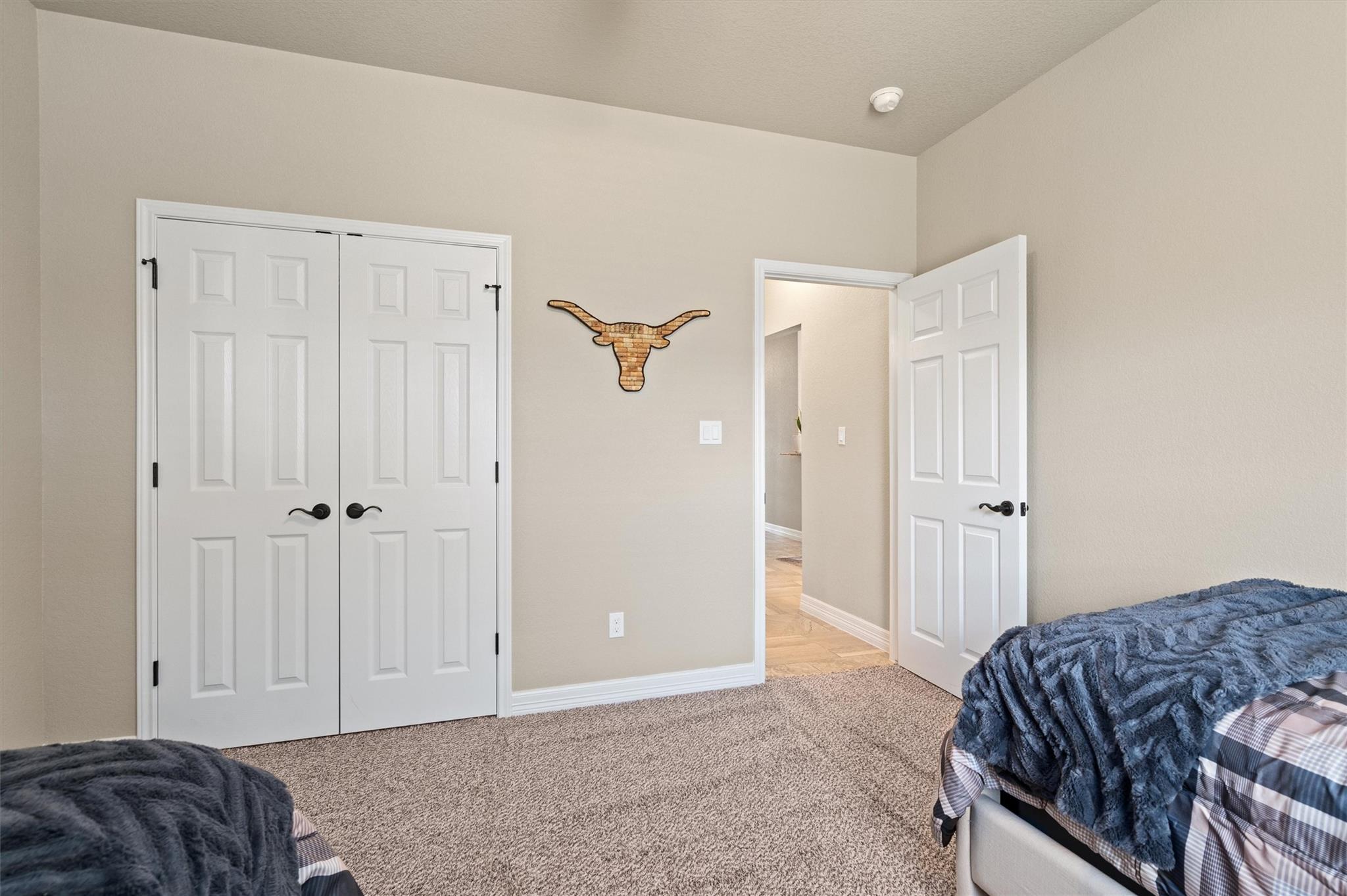 416 Western Sky Trl, Jarrell, TX 76537