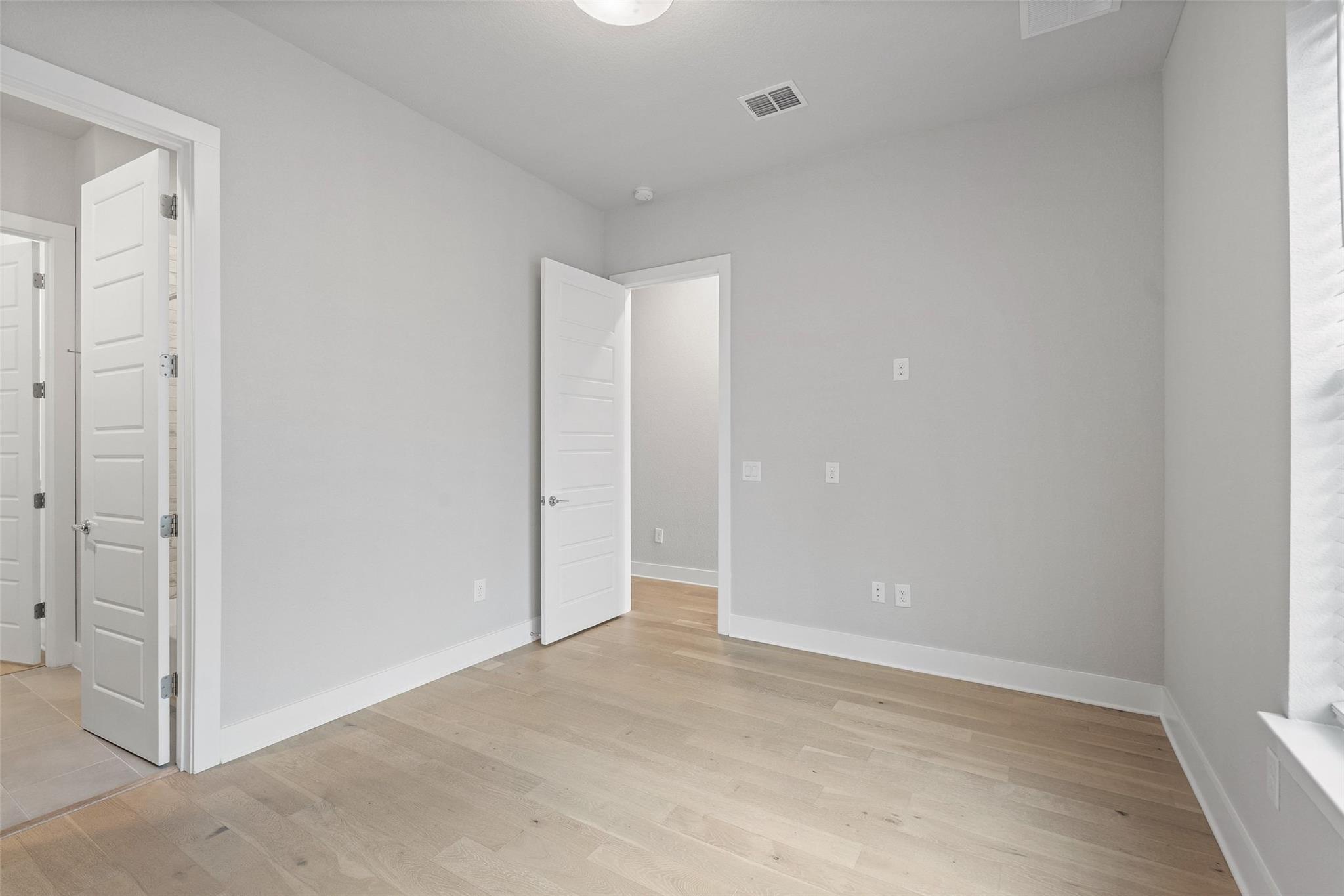 6104 Florencia Ln, Austin, TX 78724