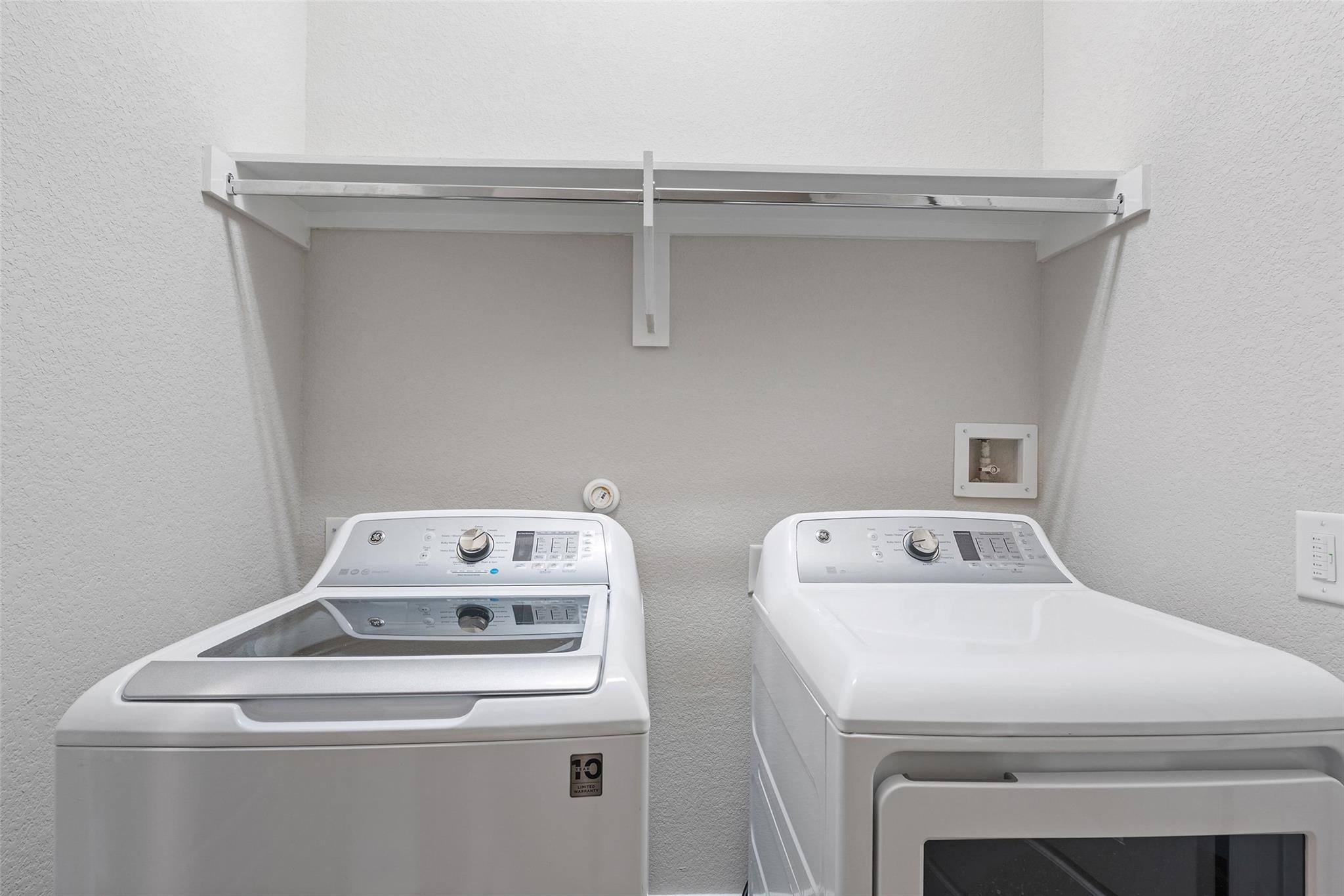 6104 Florencia Ln, Austin, TX 78724