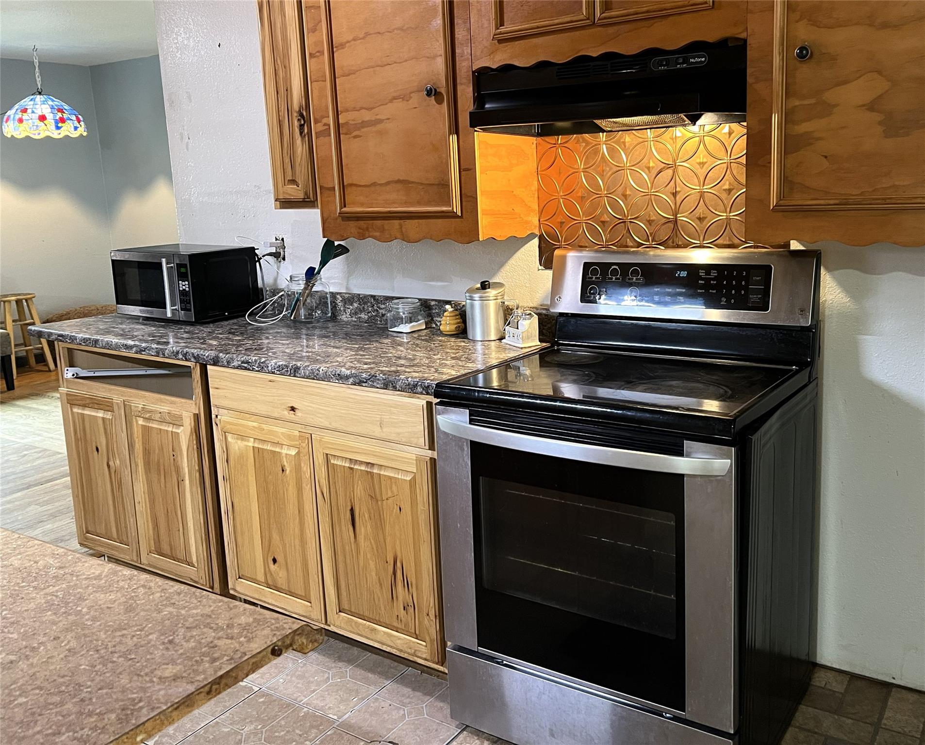 123 Pine Song, Bastrop, TX 78602