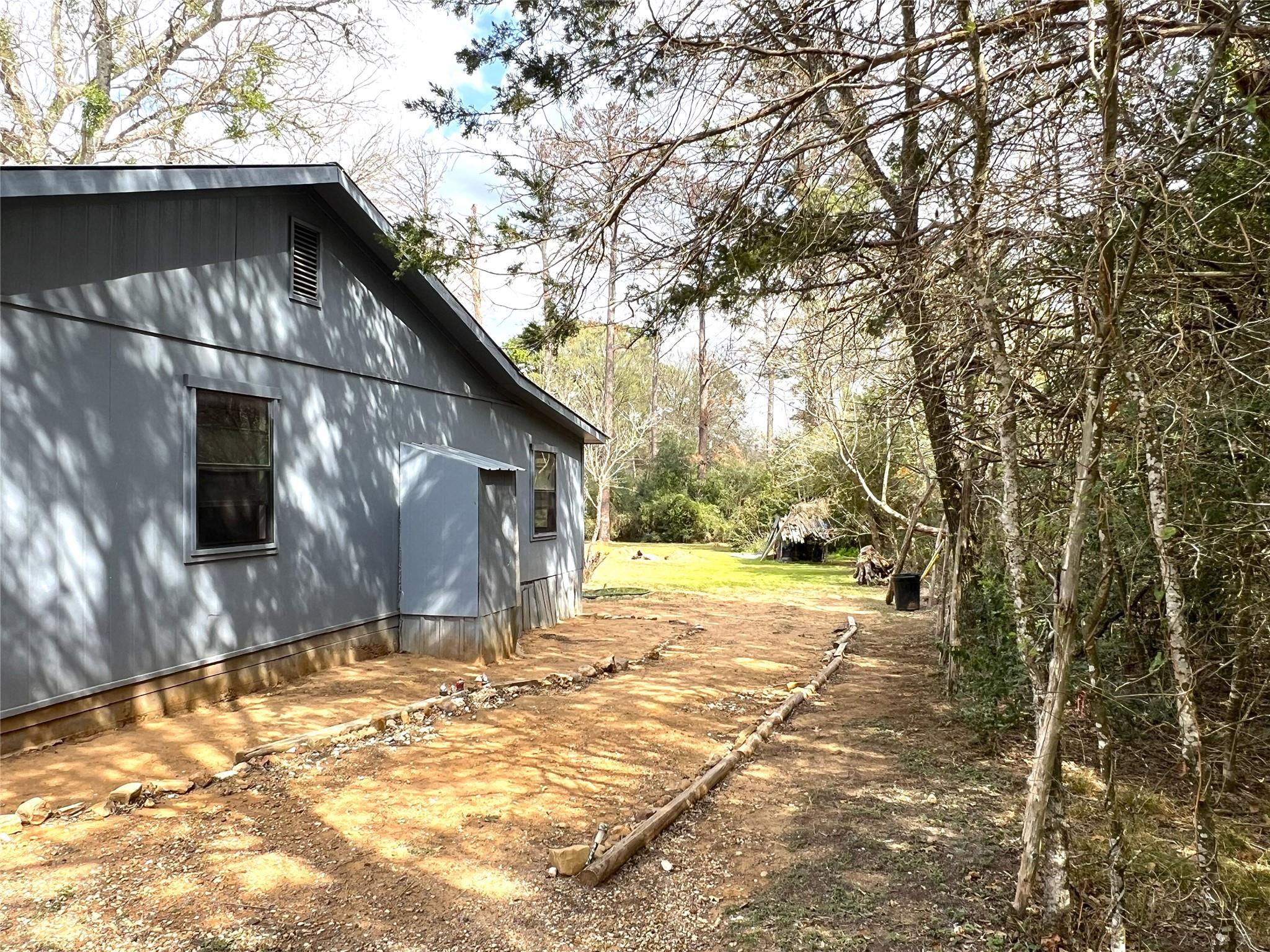 123 Pine Song, Bastrop, TX 78602