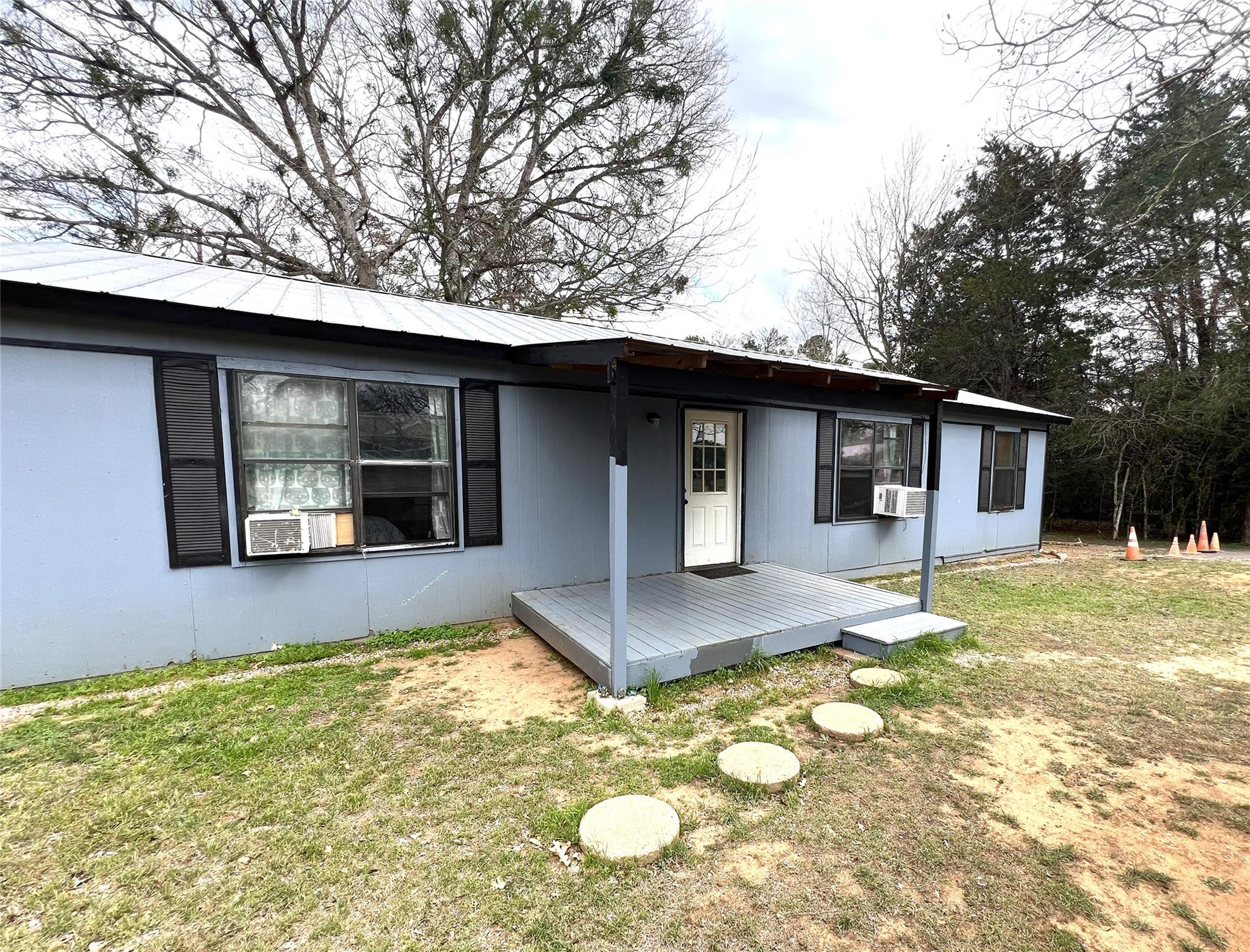 123 Pine Song, Bastrop, TX 78602