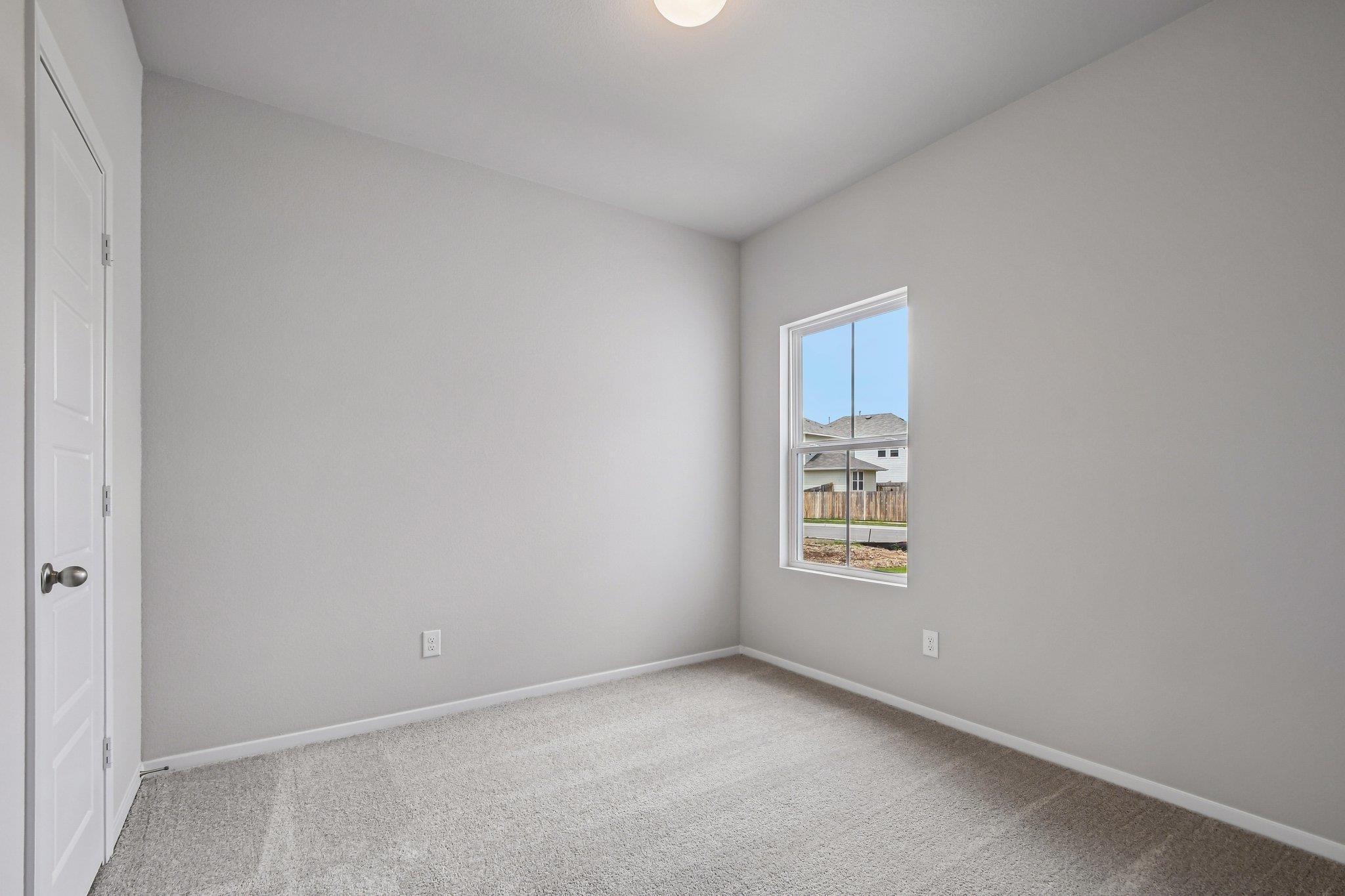 251 Haywood Mnr, Maxwell, TX 78656