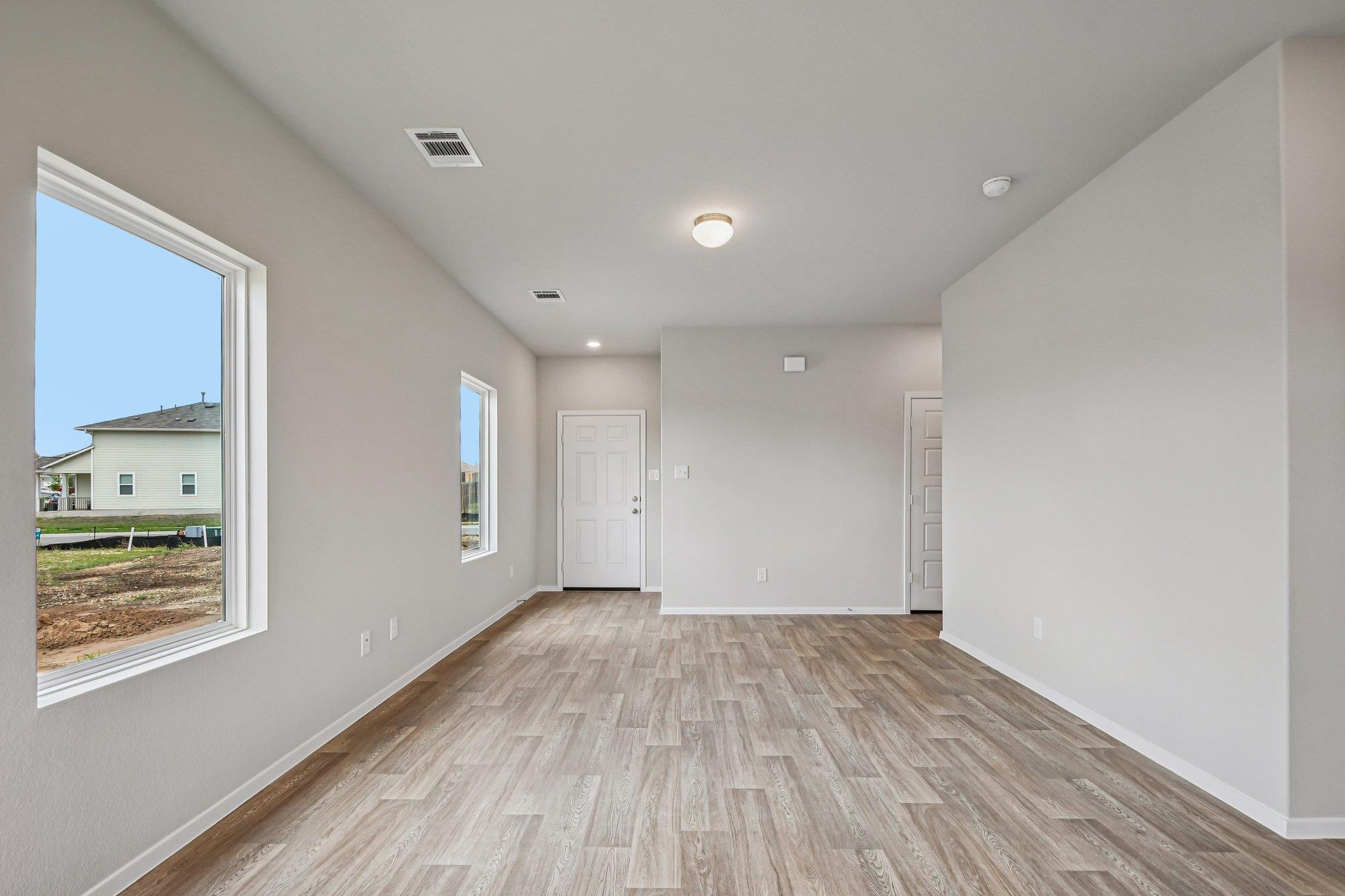 251 Haywood Mnr, Maxwell, TX 78656