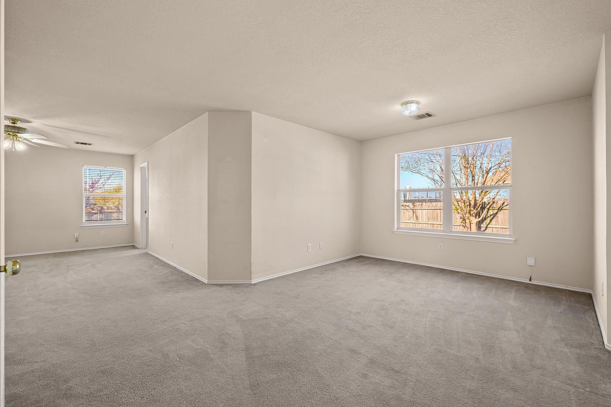 1227 Liffey Dr, Pflugerville, TX 78660