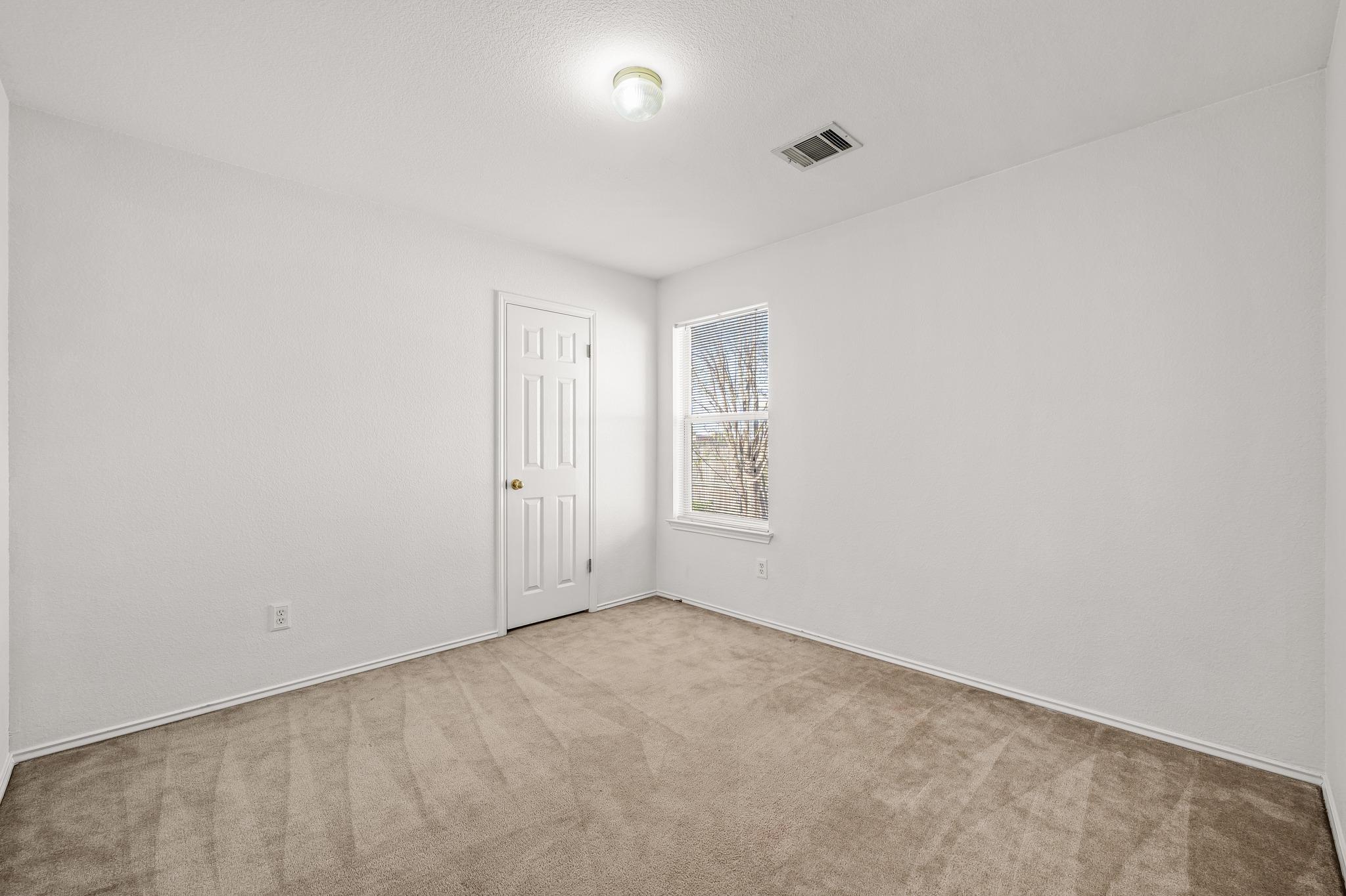 1227 Liffey Dr, Pflugerville, TX 78660