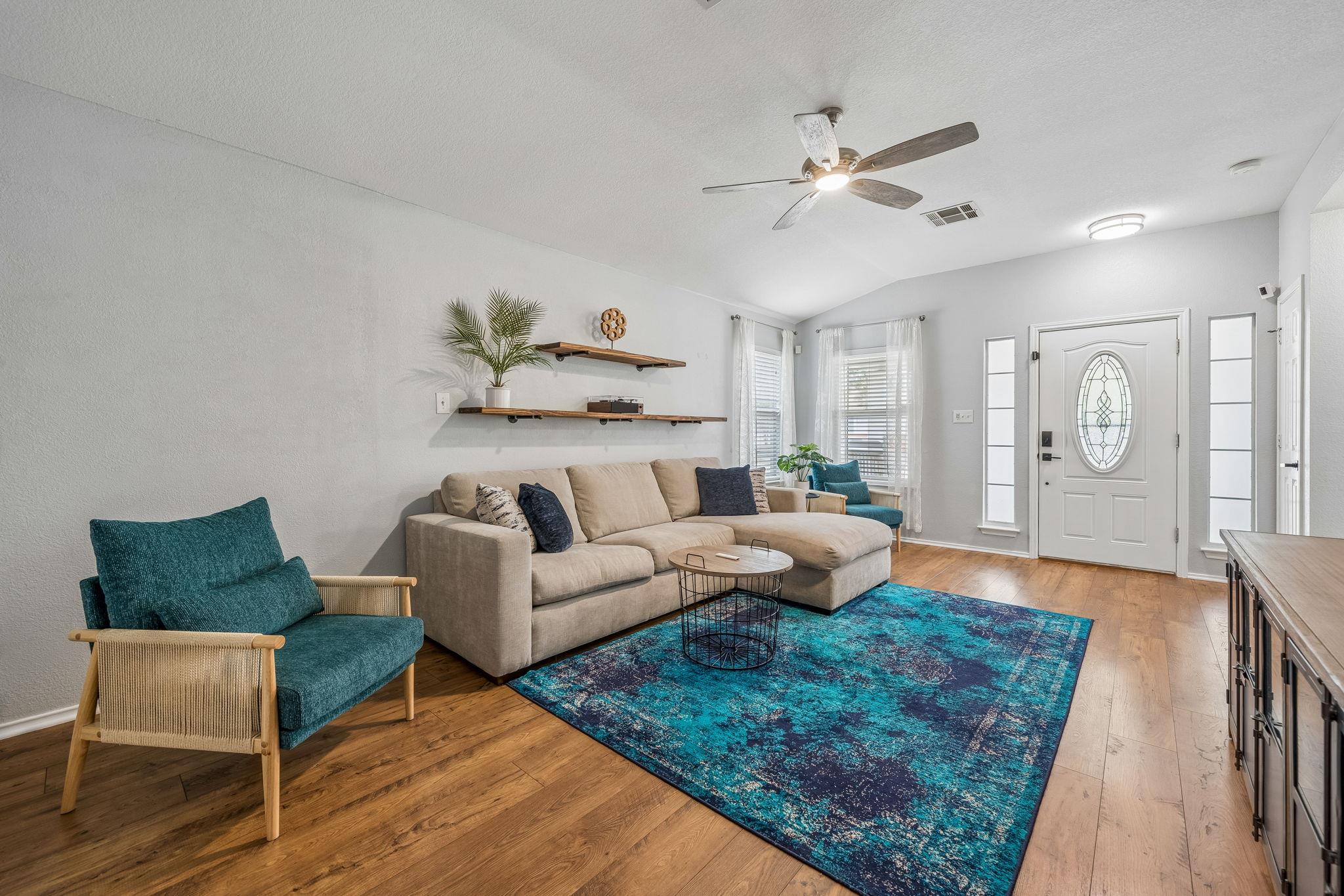 5357 Hartson, Kyle, TX 78640