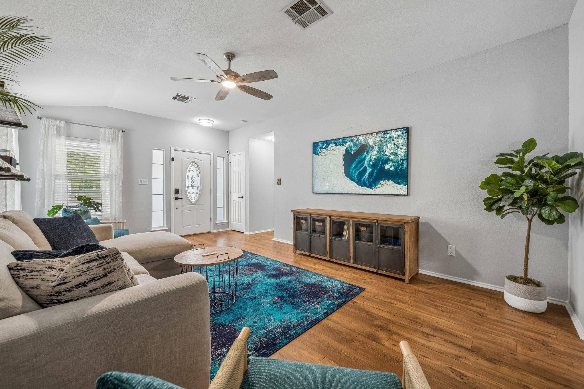 5357 Hartson, Kyle, TX 78640