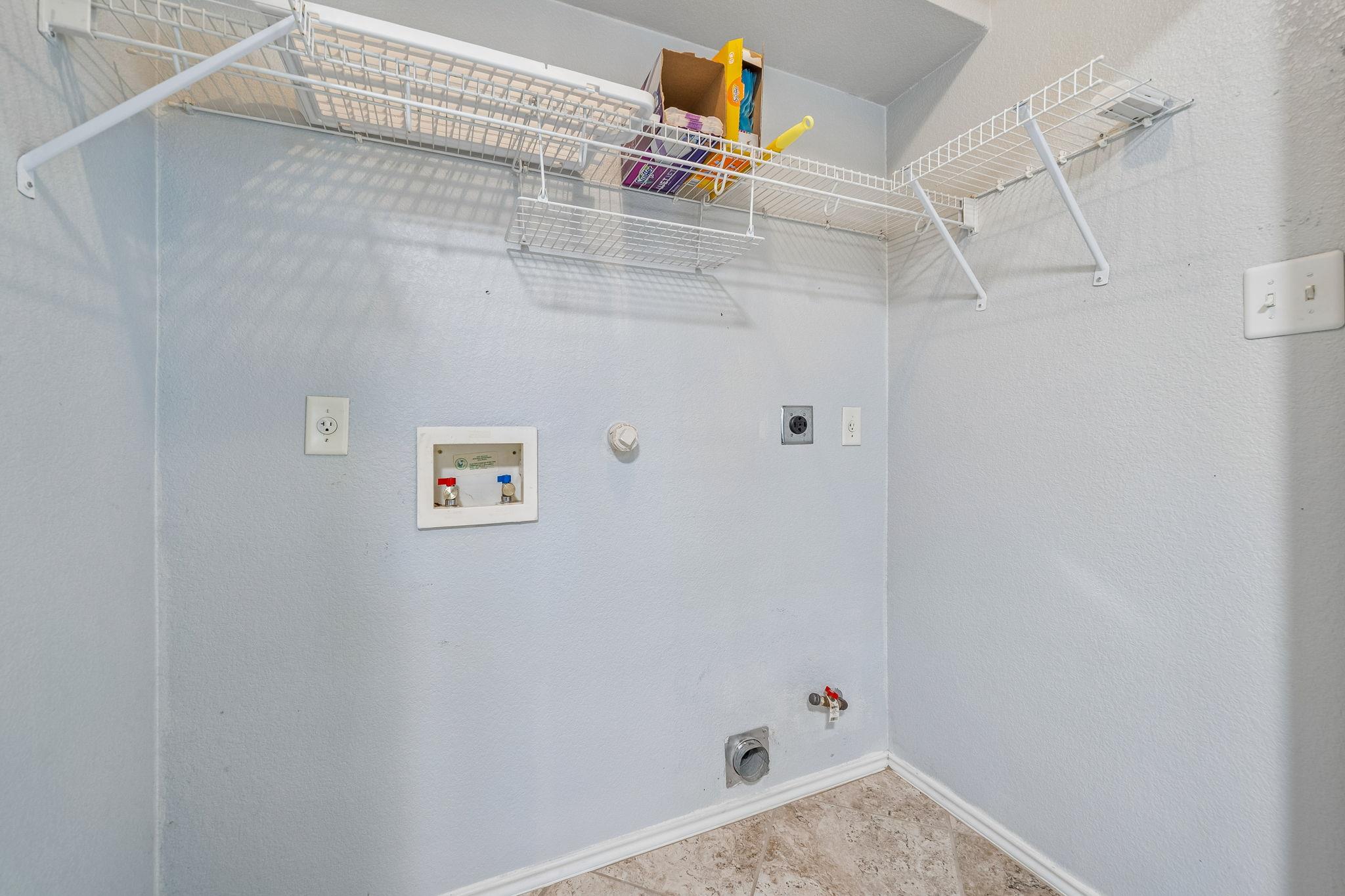 5357 Hartson, Kyle, TX 78640