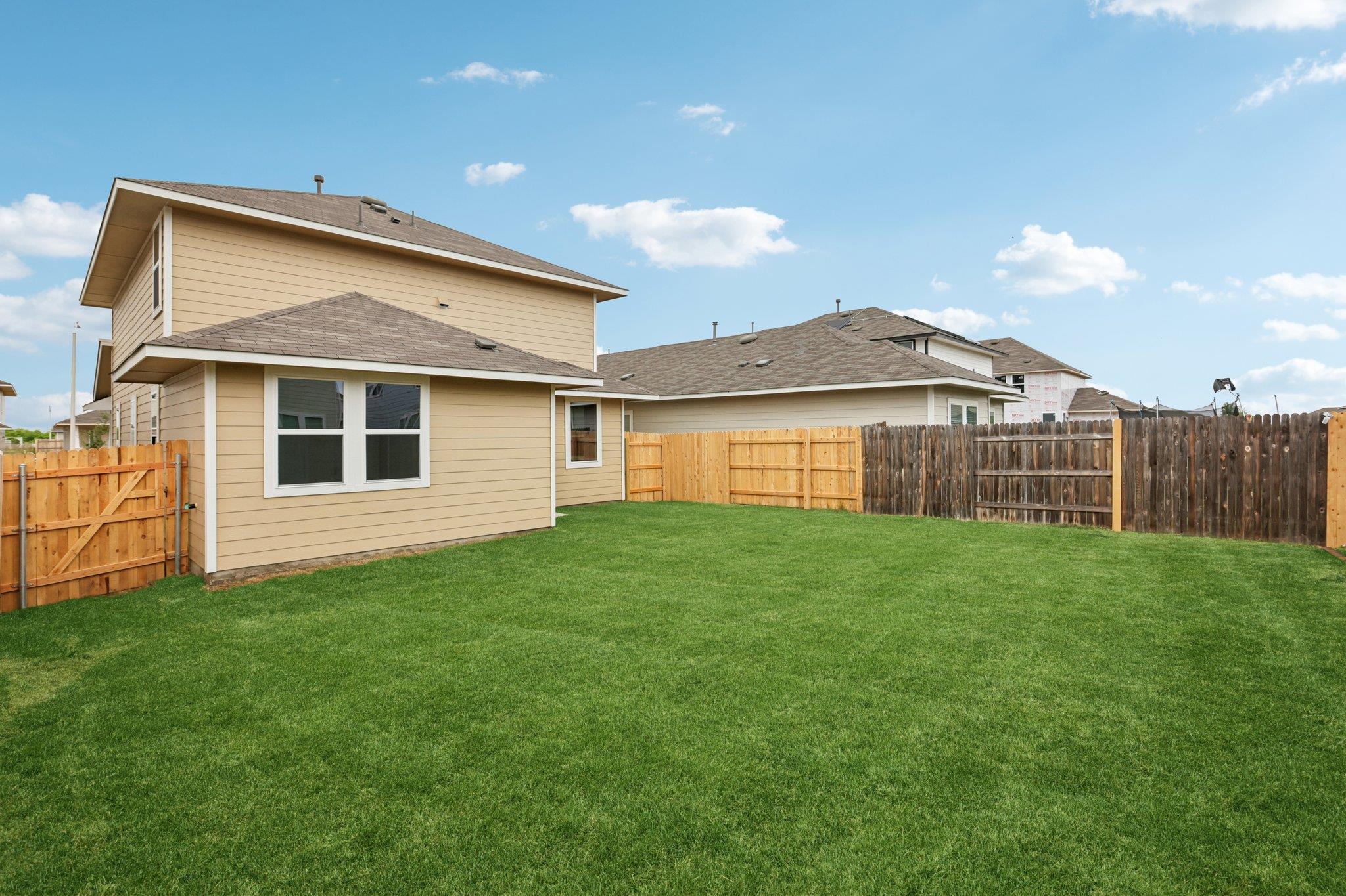 297 Jade St, Maxwell, TX 78656