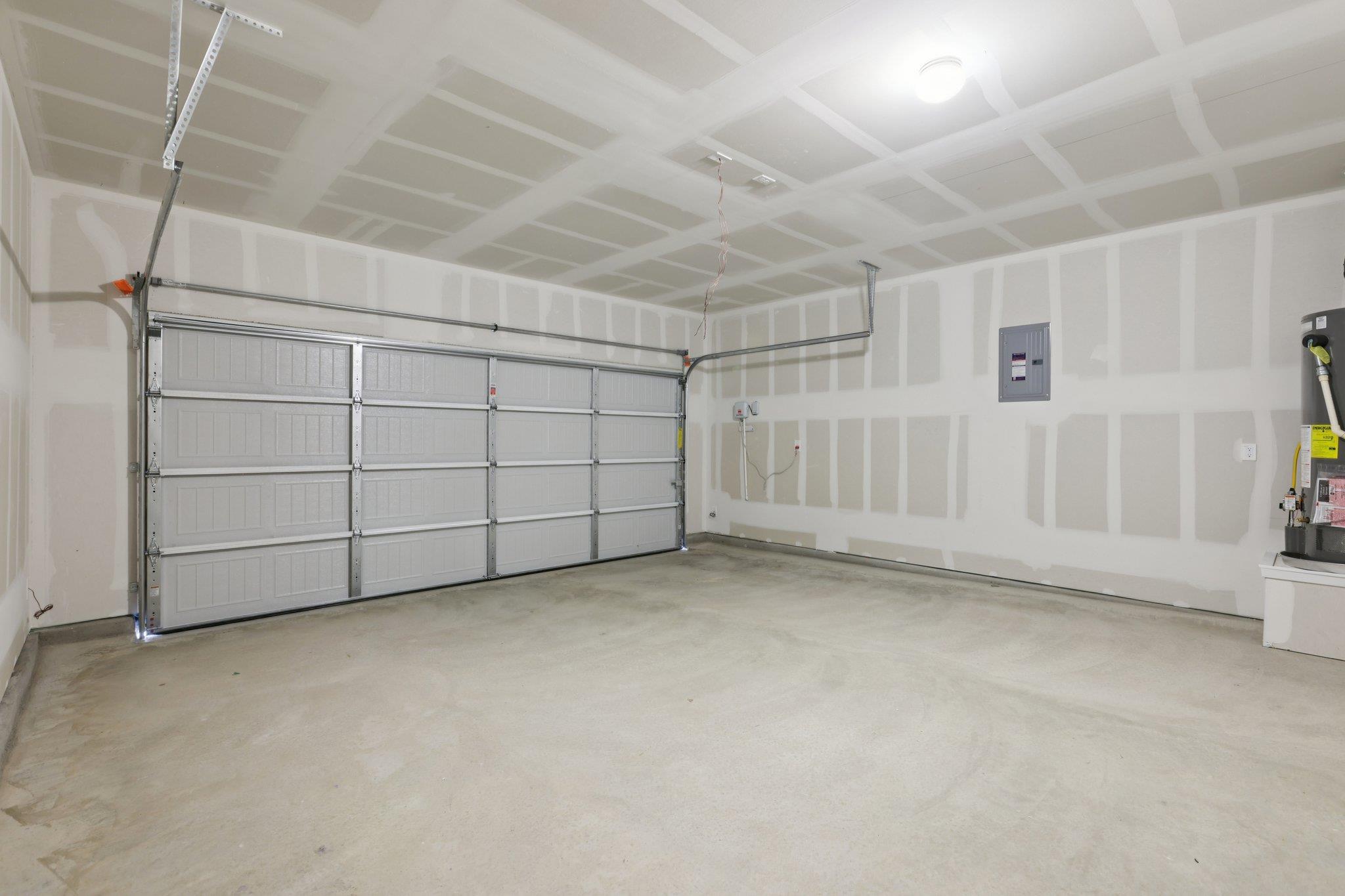 297 Jade St, Maxwell, TX 78656