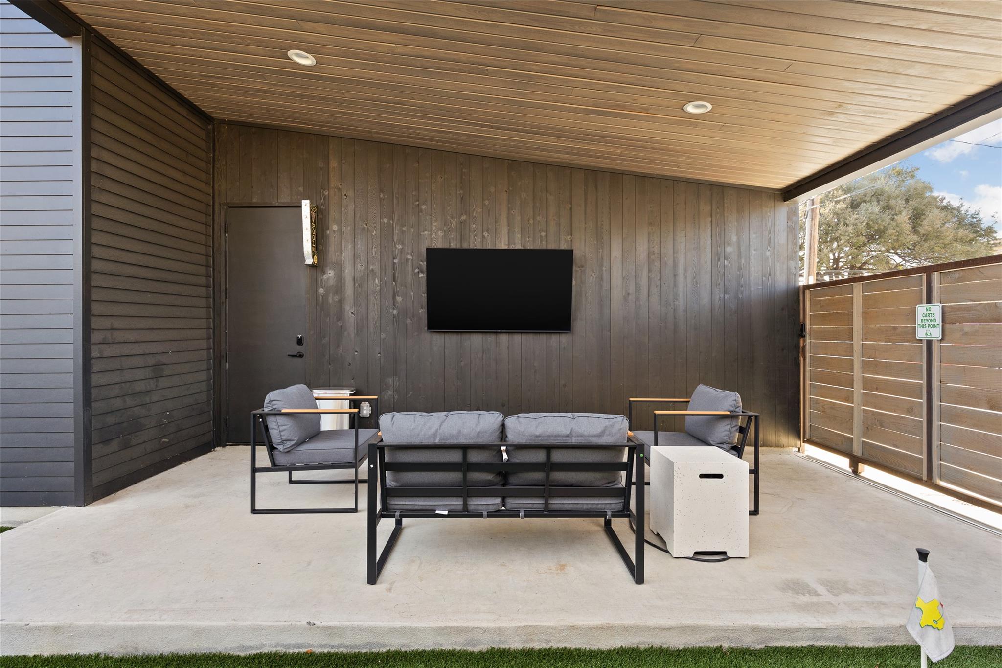 108 Comal St, Austin, TX 78702