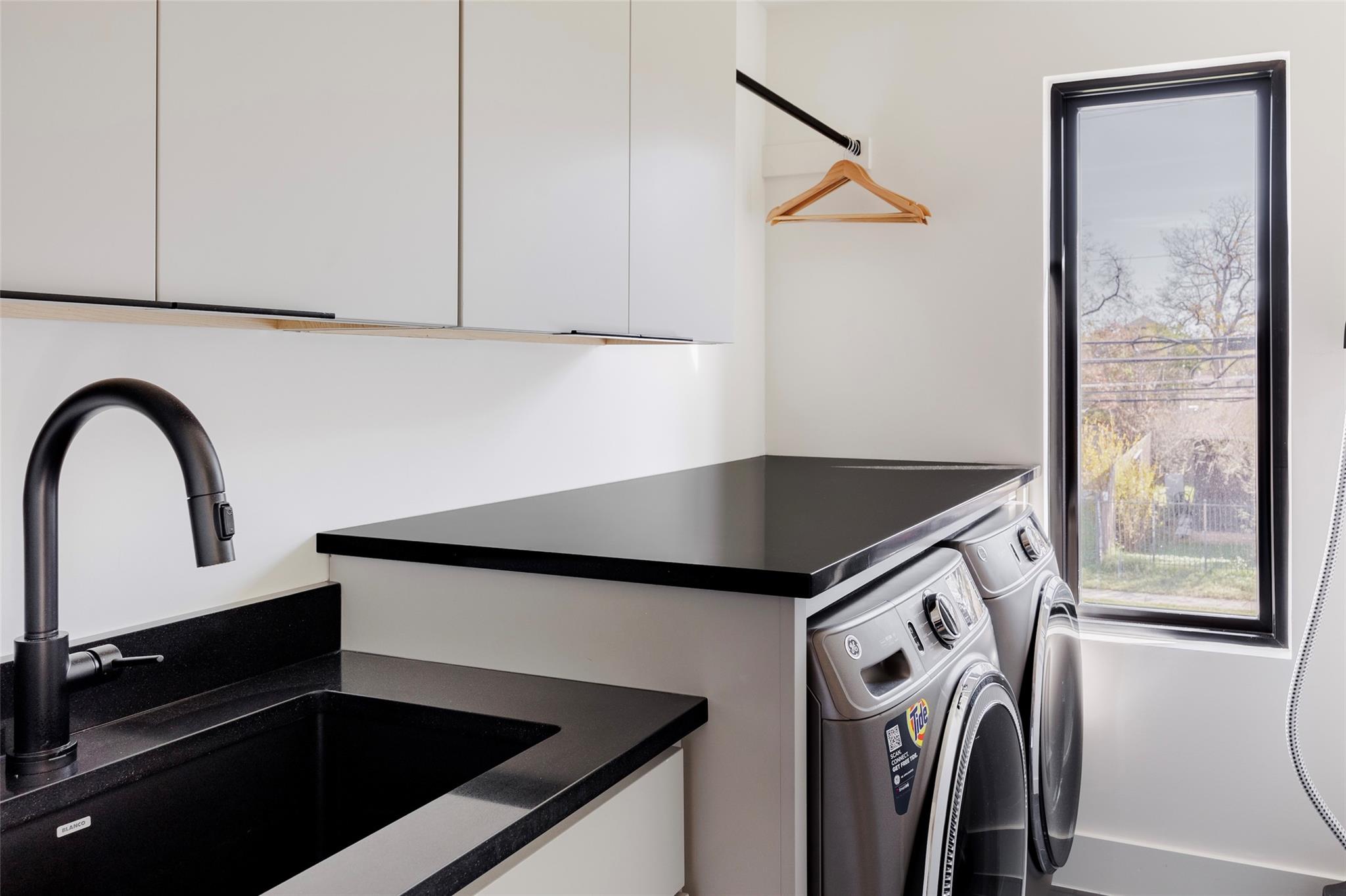 108 Comal St, Austin, TX 78702