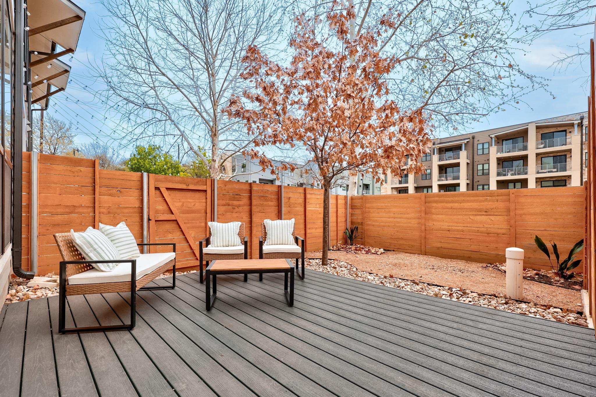 2707 Dulce Ln # 14, Austin, TX 78704