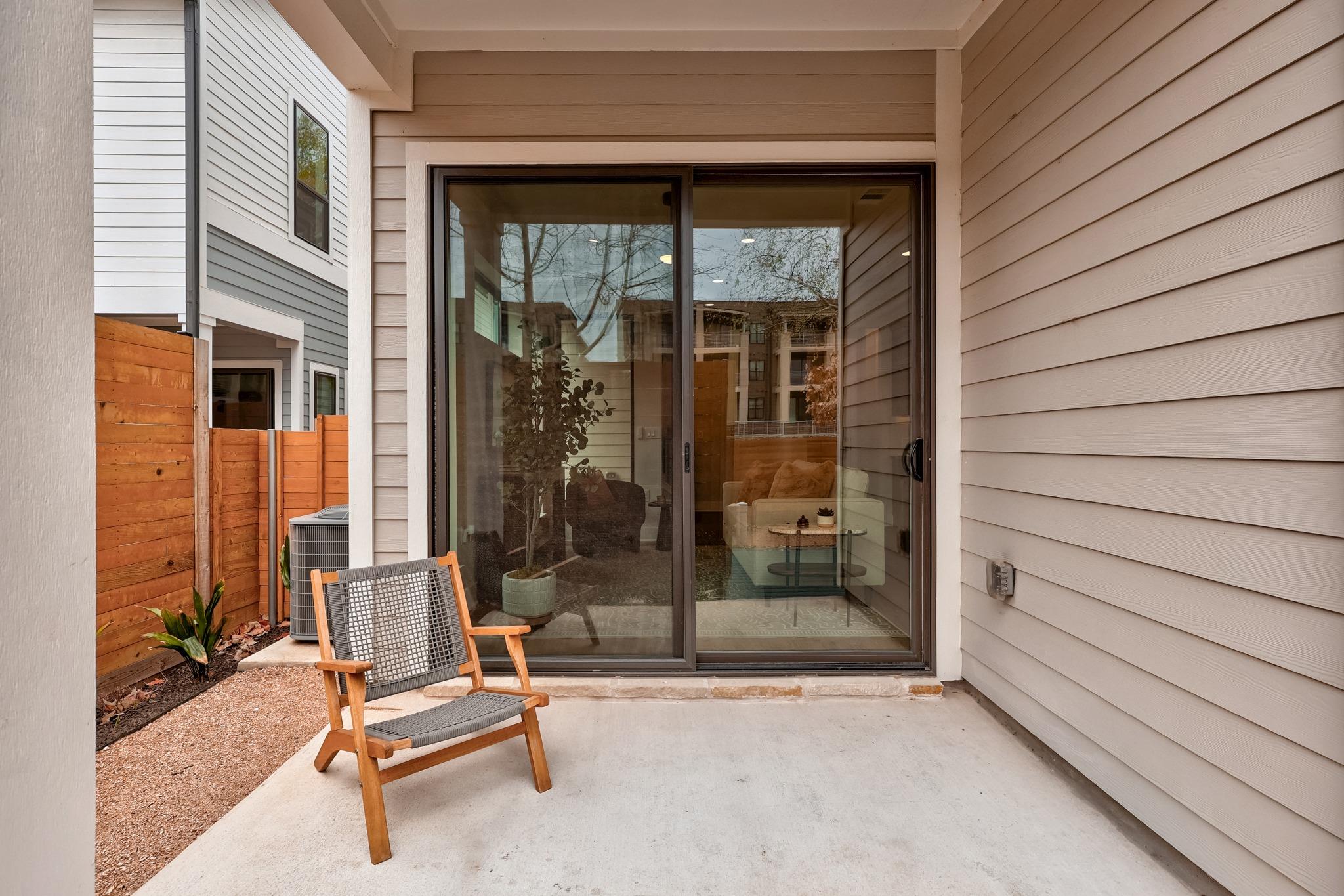 2707 Dulce Ln # 14, Austin, TX 78704