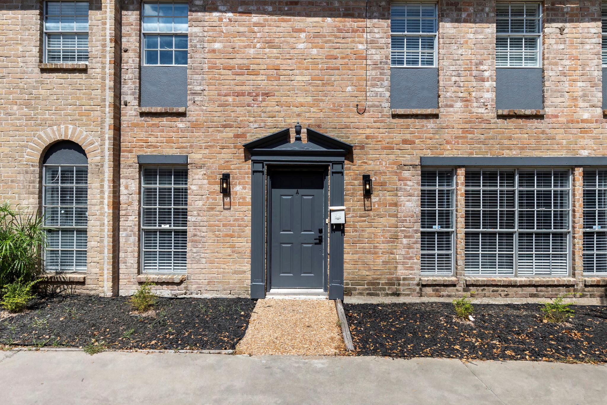 2226 Nantucket Dr # A, Houston, TX 77057