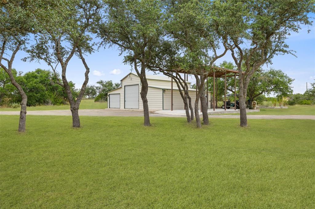 1900 Byrd Ranch Rd, Johnson City, TX 78636