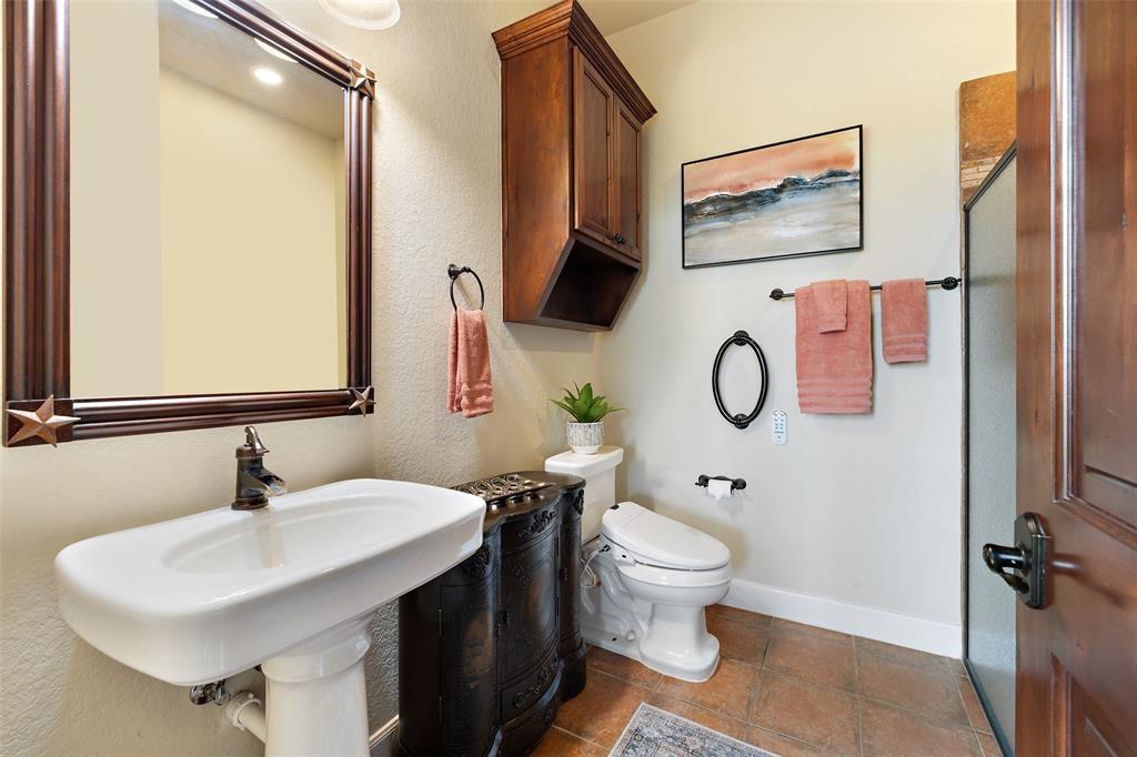 1900 Byrd Ranch Rd, Johnson City, TX 78636