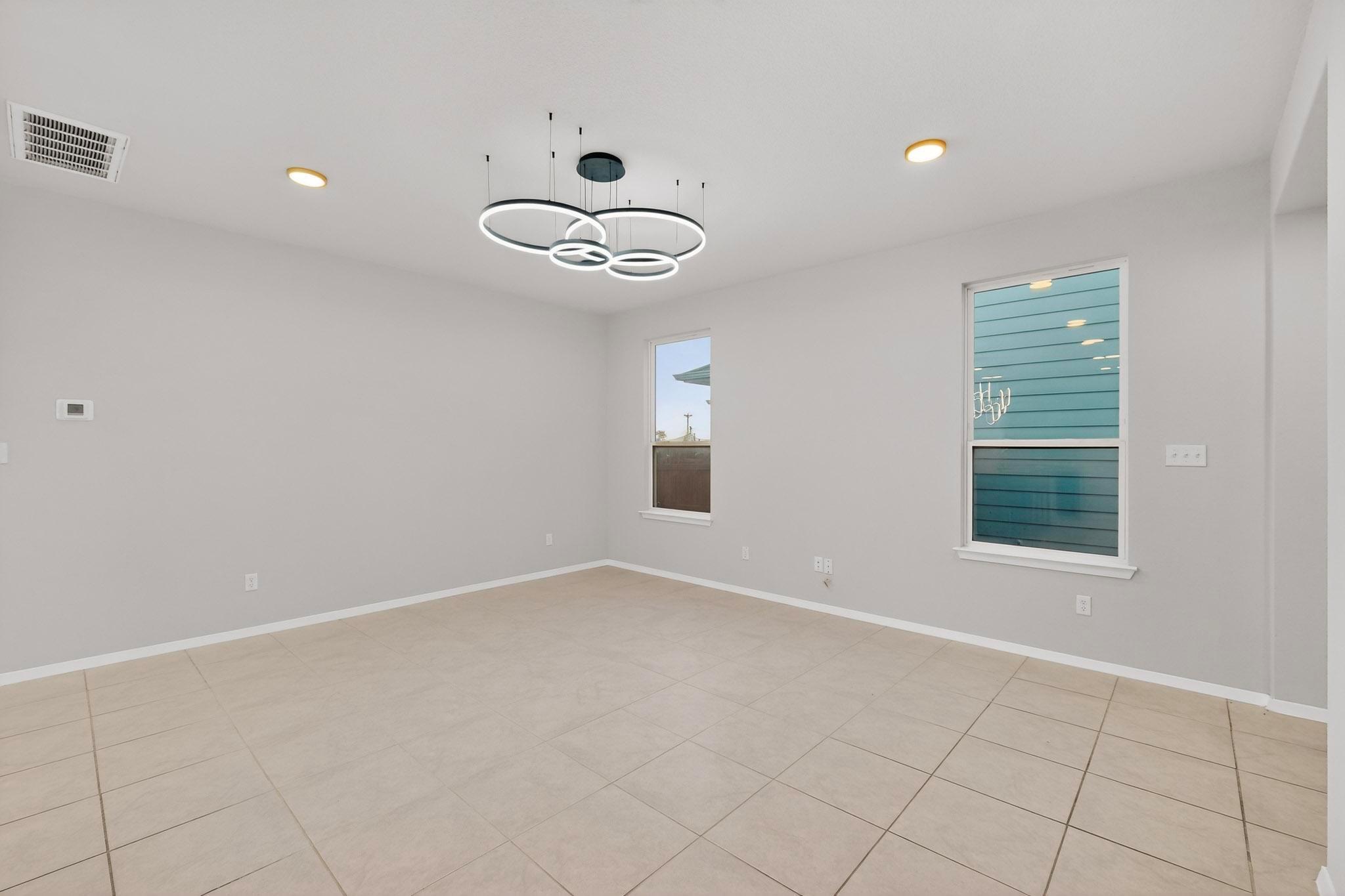 284 Delta Crst, Maxwell, TX 78656