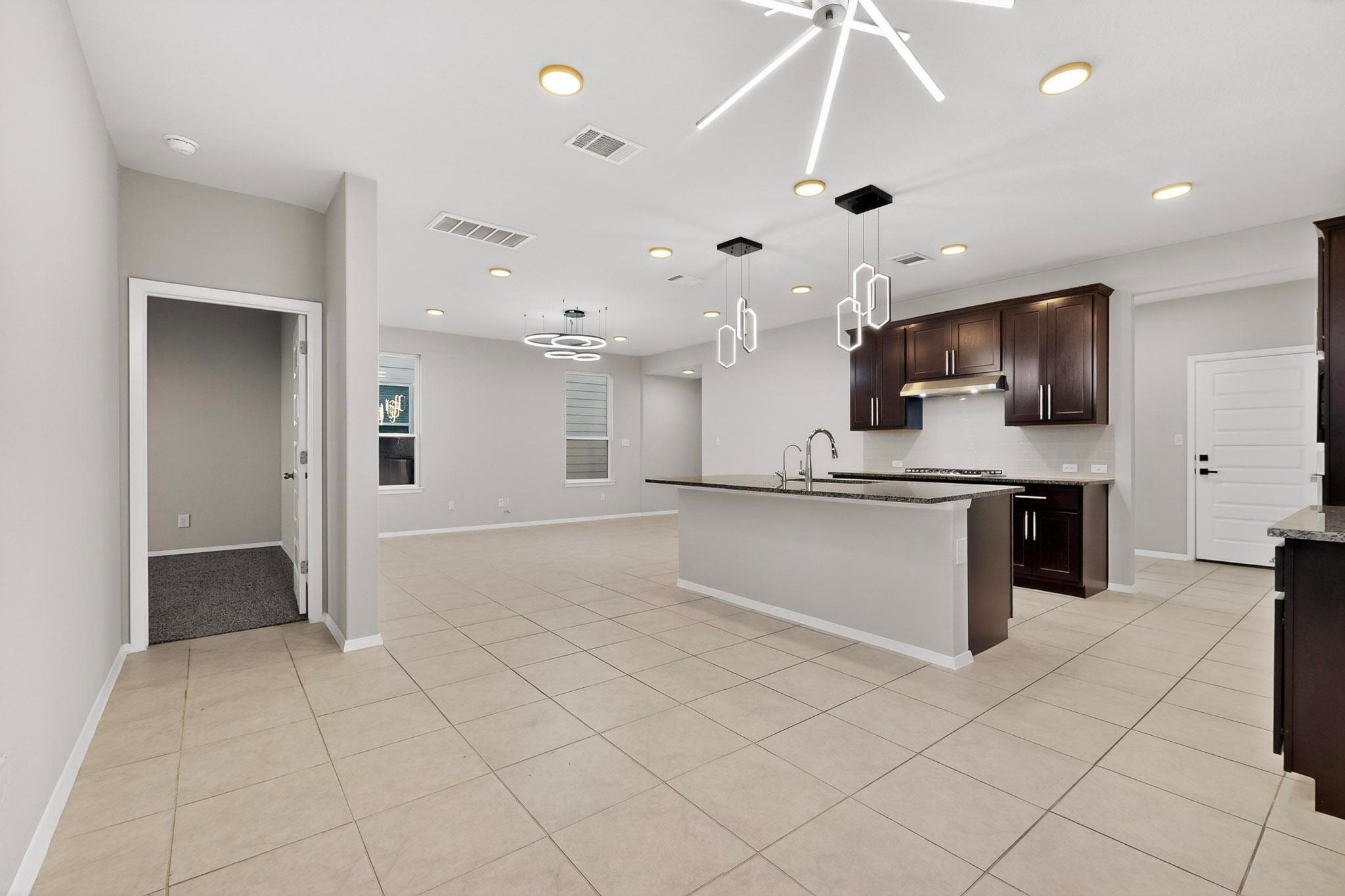 284 Delta Crst, Maxwell, TX 78656