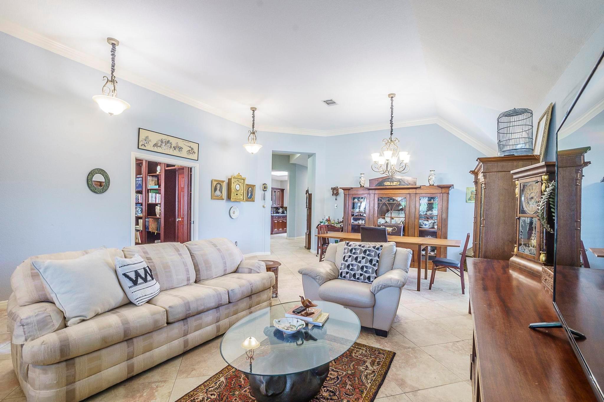 5201 Kite Tail Dr, Austin, TX 78730