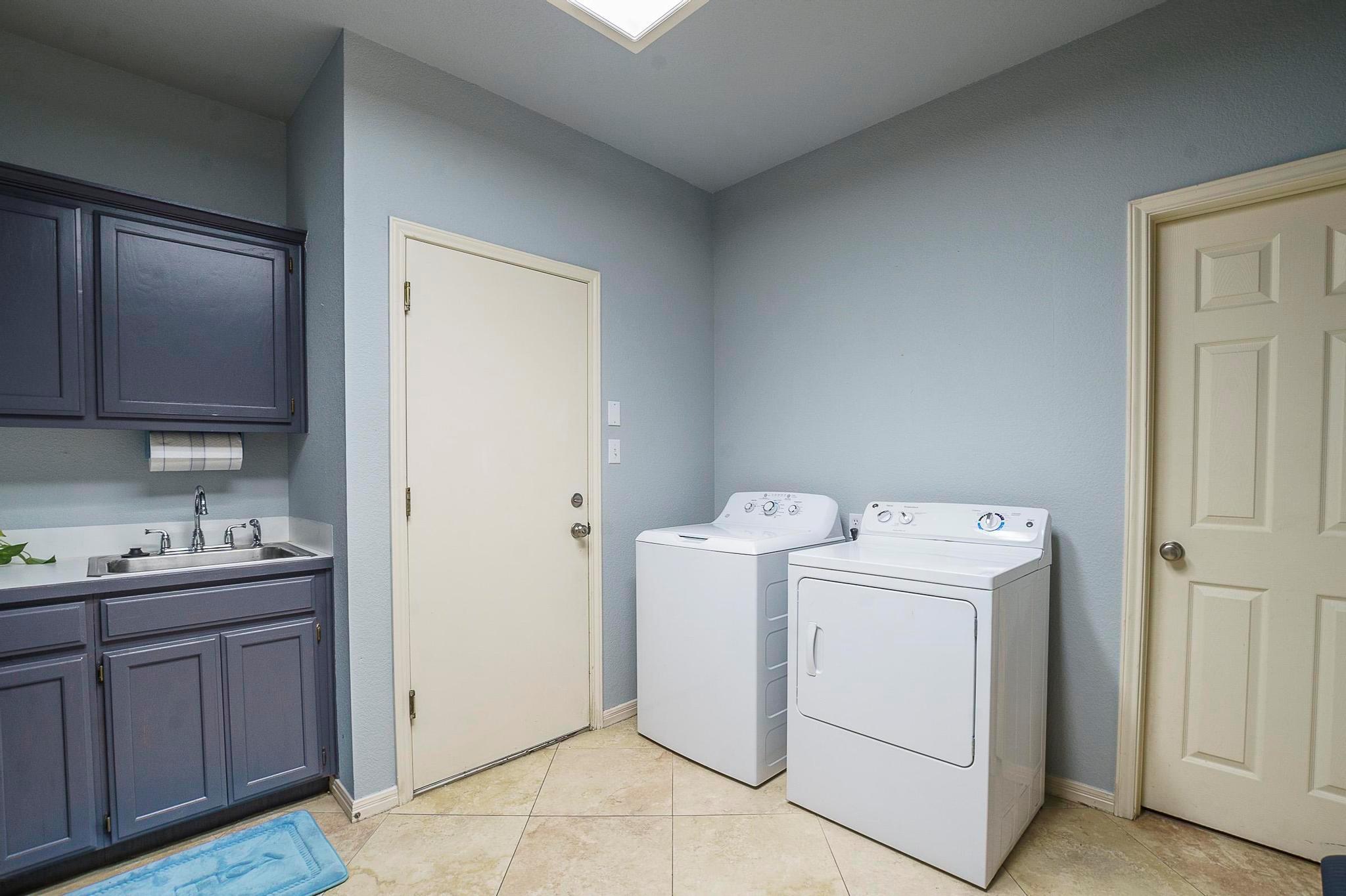 5201 Kite Tail Dr, Austin, TX 78730