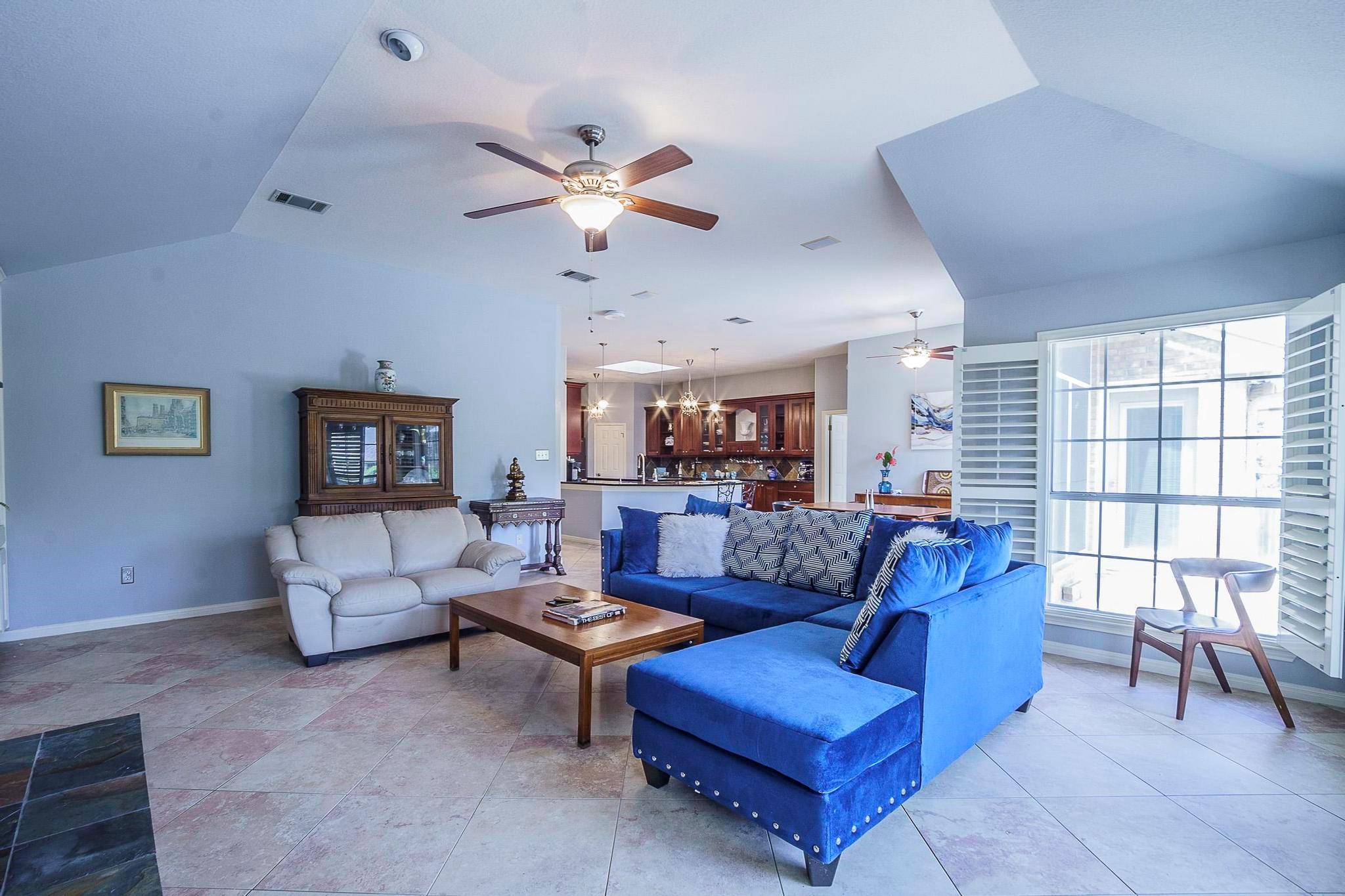 5201 Kite Tail Dr, Austin, TX 78730