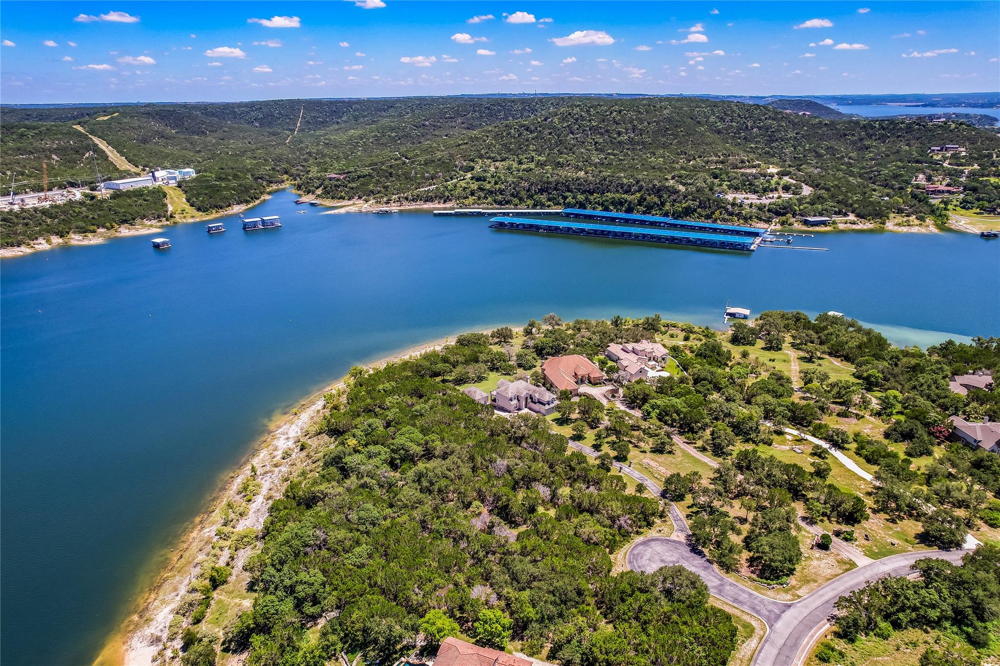 17140 Northlake Hills Dr, Jonestown, TX 78645