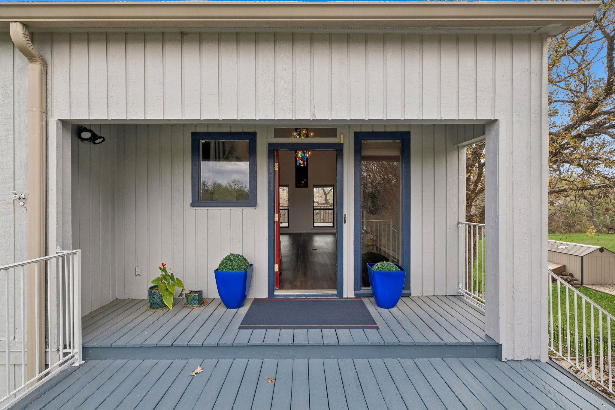 54 S Hampton Dr, Seguin, TX 78155