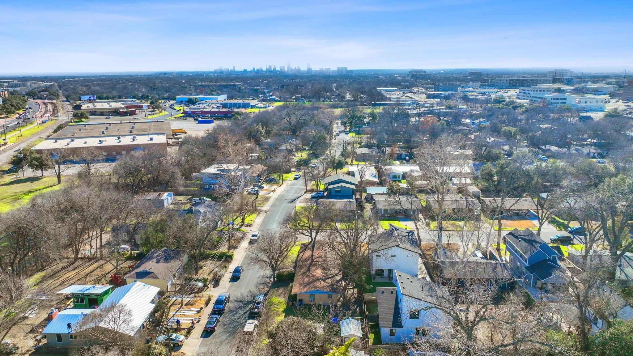 300 Irma, Austin, TX 78752