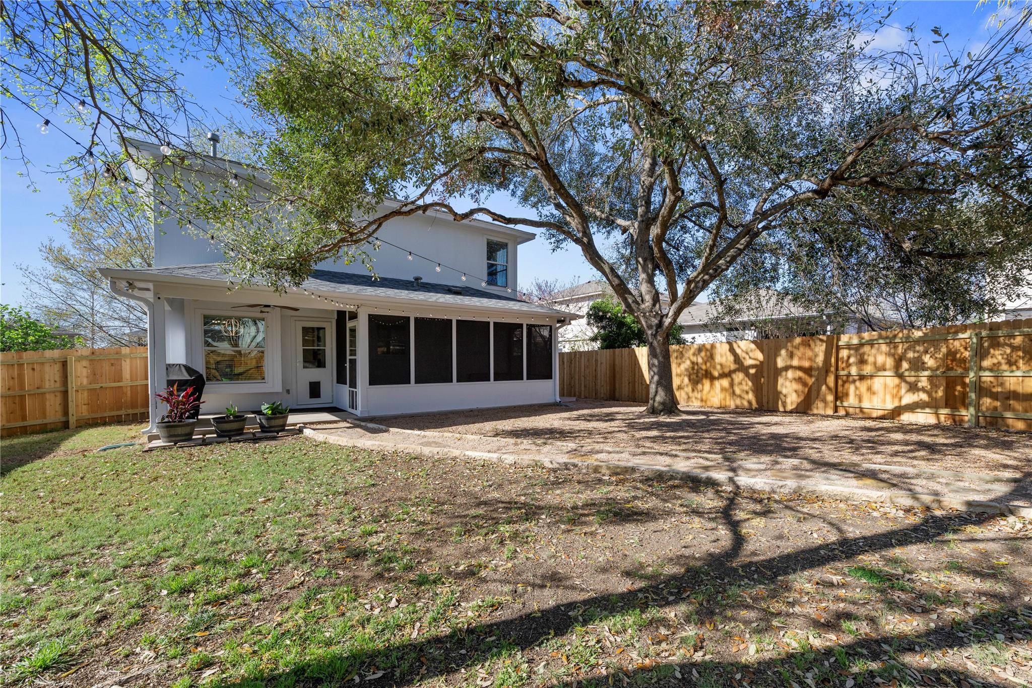 2008 Jesse Owens Dr, Austin, TX 78748