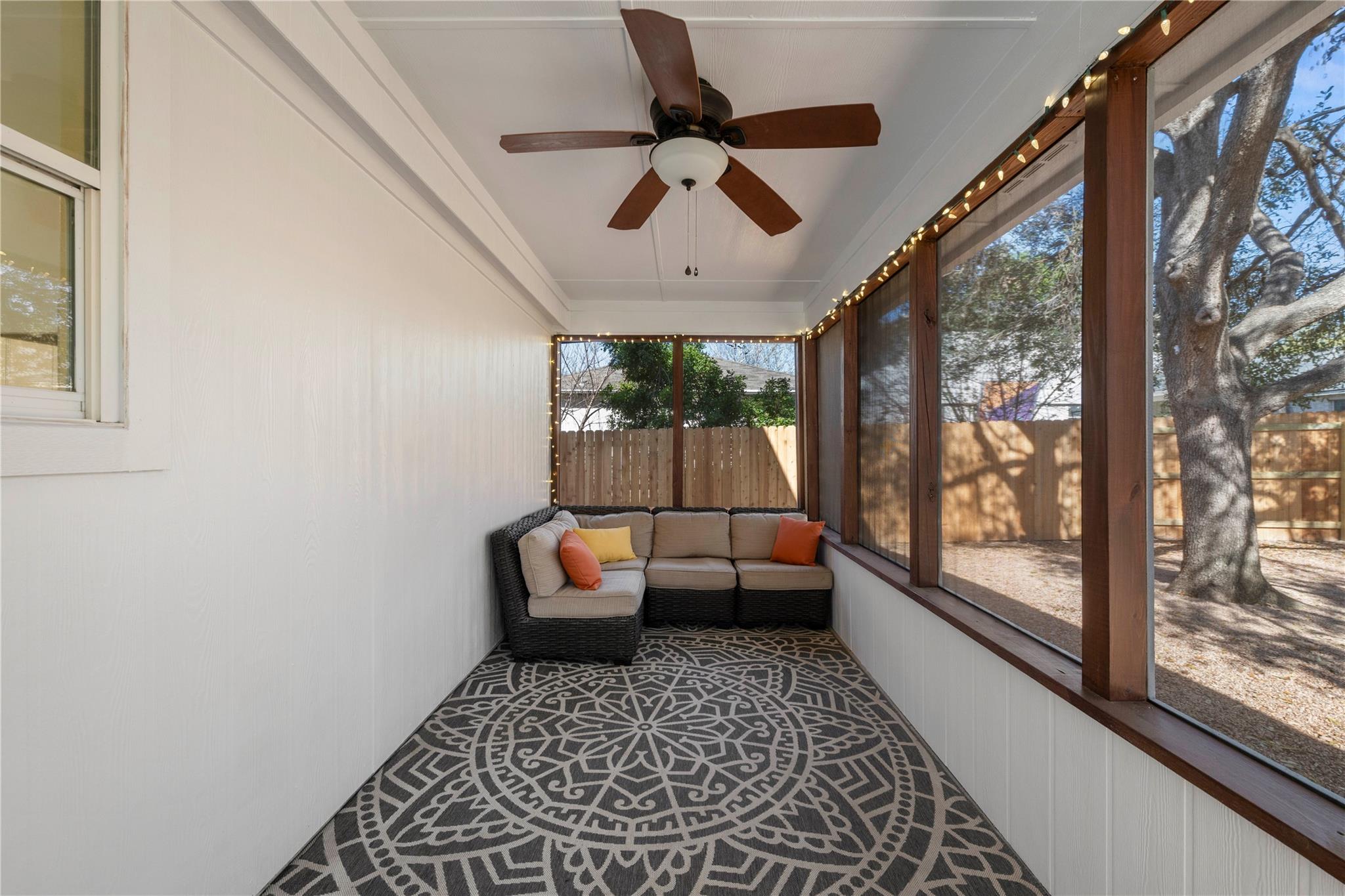 2008 Jesse Owens Dr, Austin, TX 78748