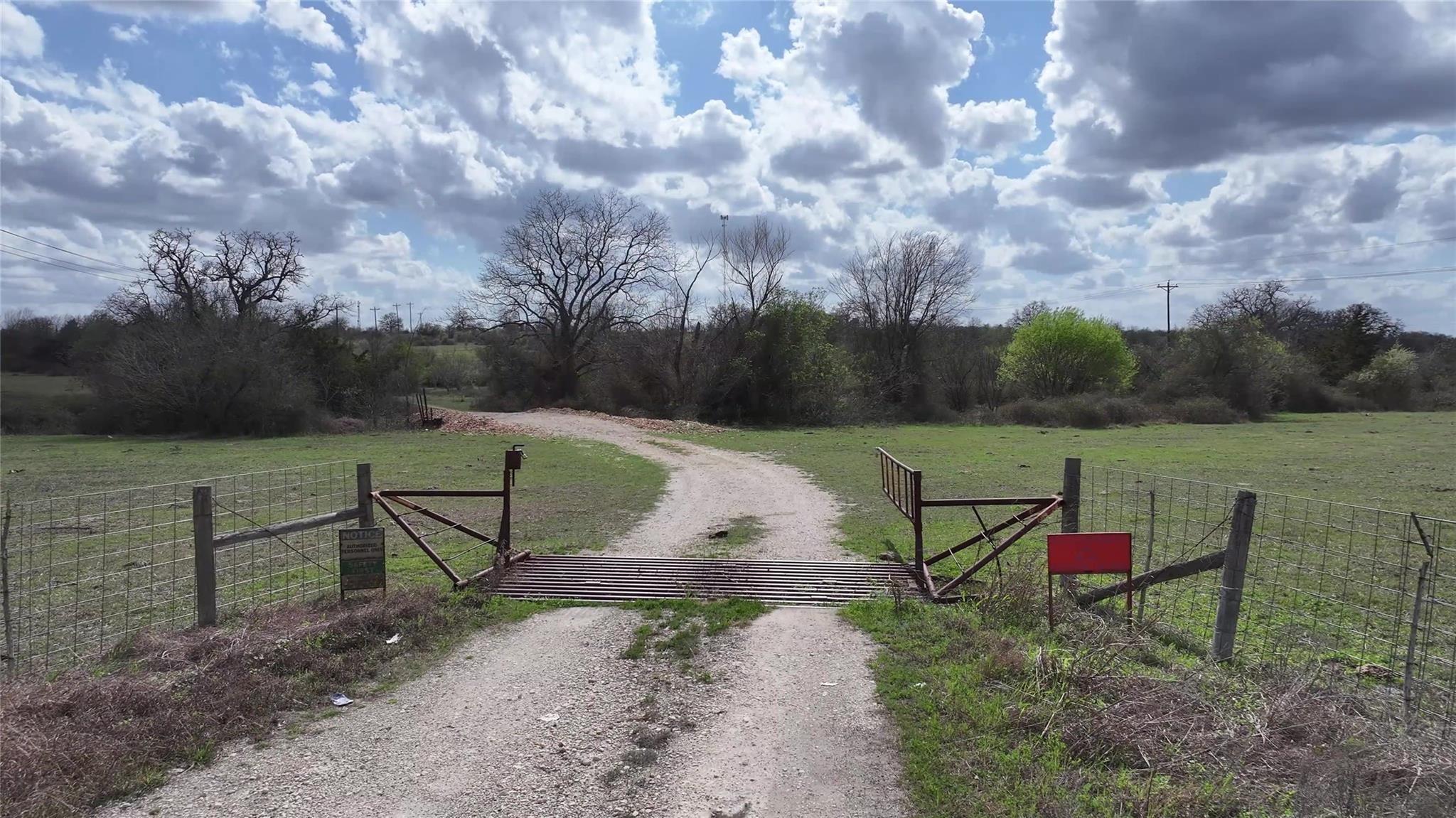 TBD FM 2440, Giddings, TX 78942