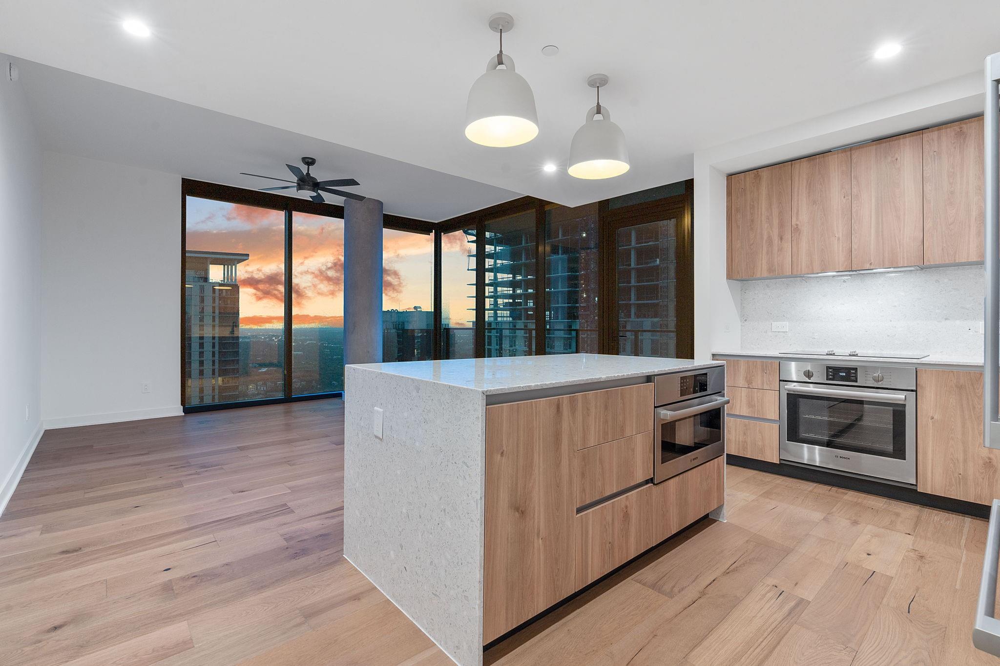 84 East Ave # 3809, Austin, TX 78701