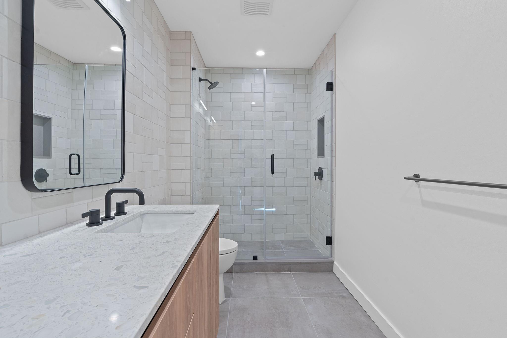 84 East Ave # 3809, Austin, TX 78701