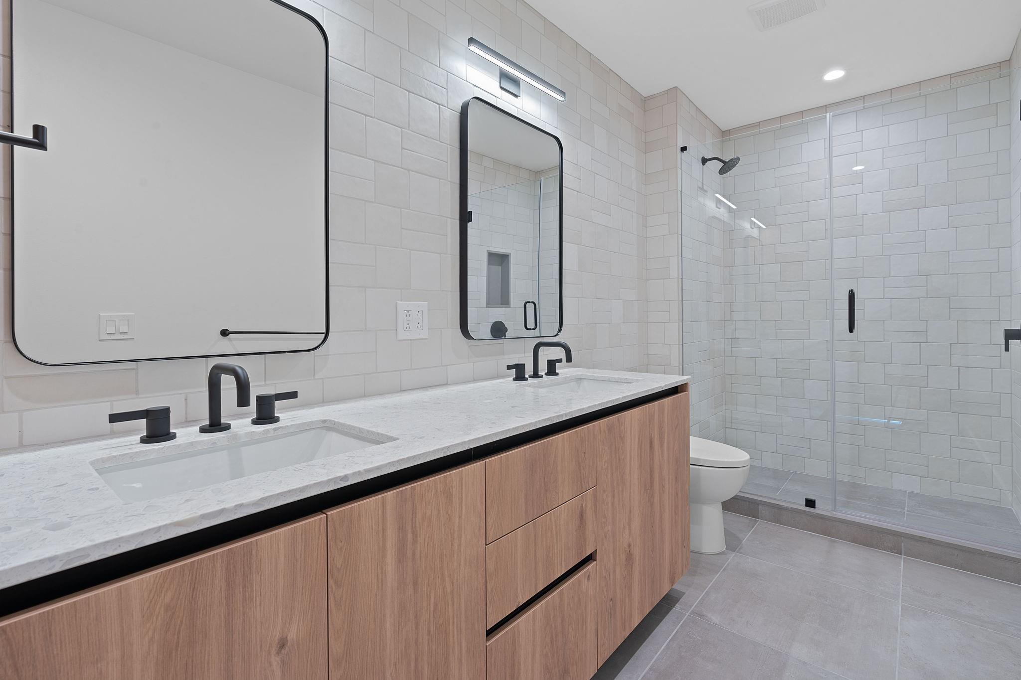 84 East Ave # 3809, Austin, TX 78701