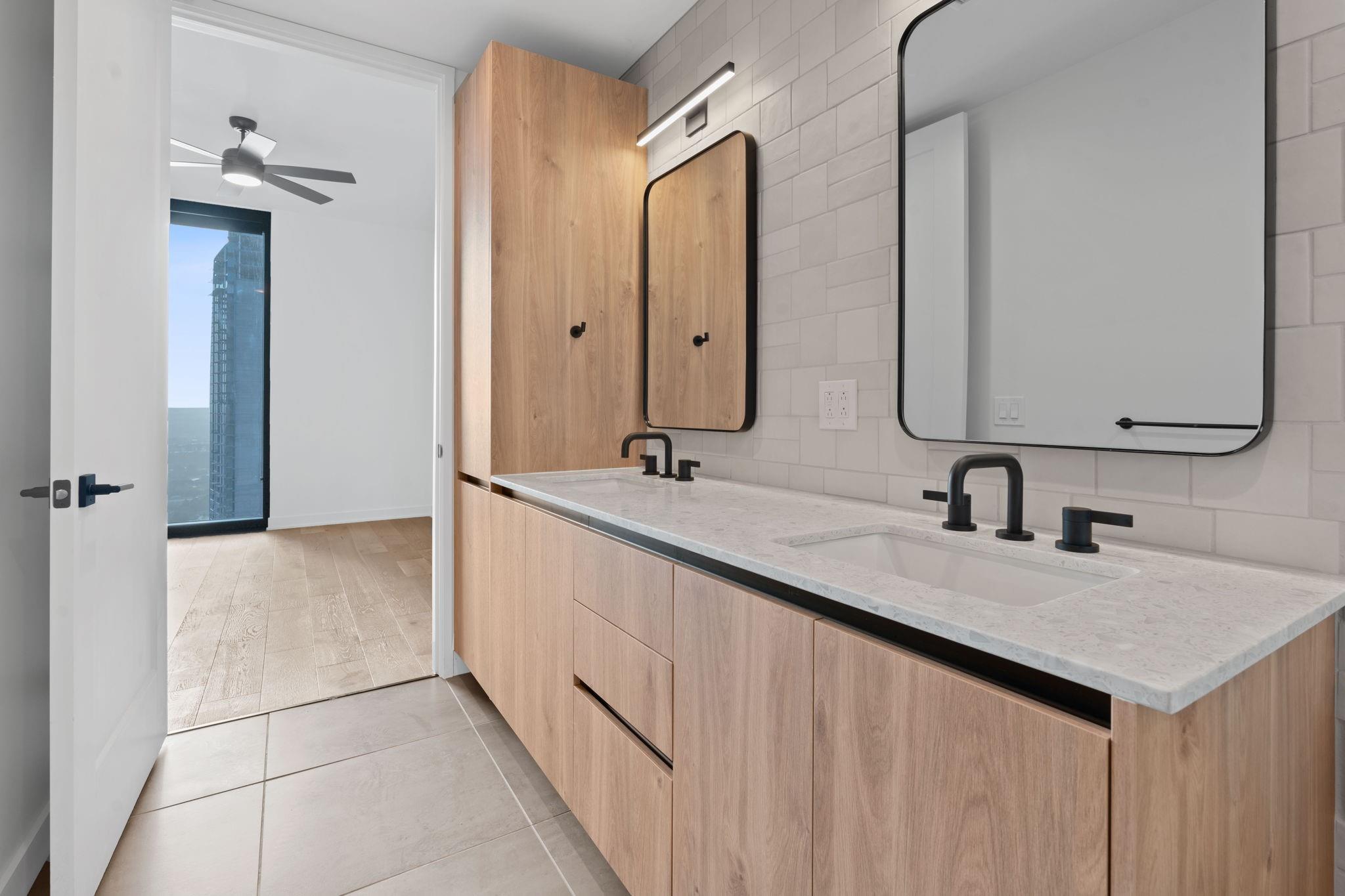 84 East Ave # 3809, Austin, TX 78701