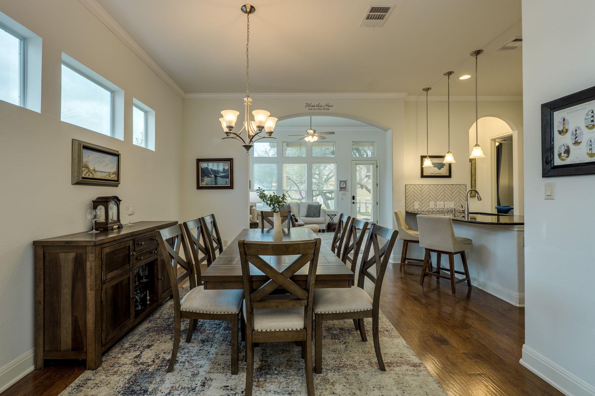 118 Perpetuation Dr, Austin, TX 78734