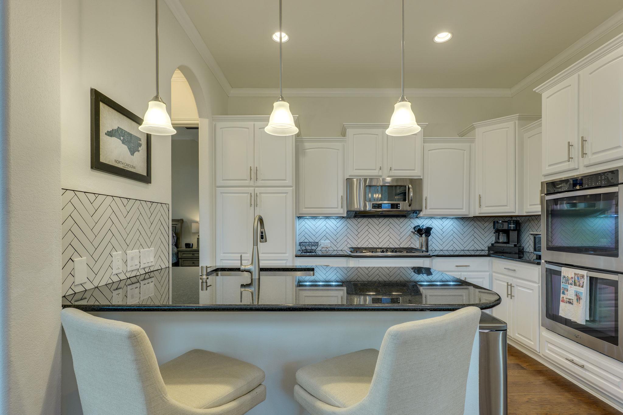 118 Perpetuation Dr, Austin, TX 78734