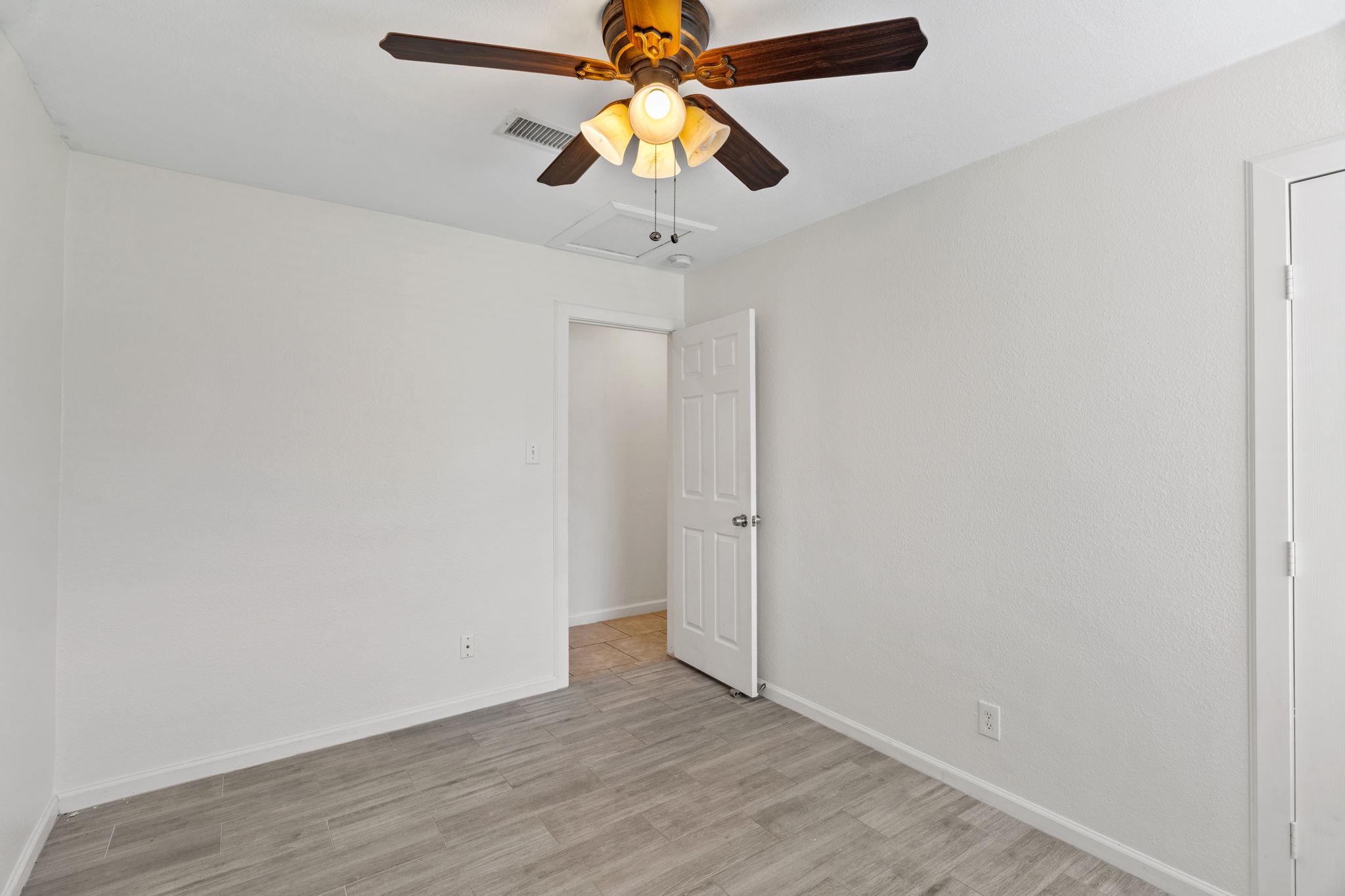 2604 Cockburn Dr, Austin, TX 78745