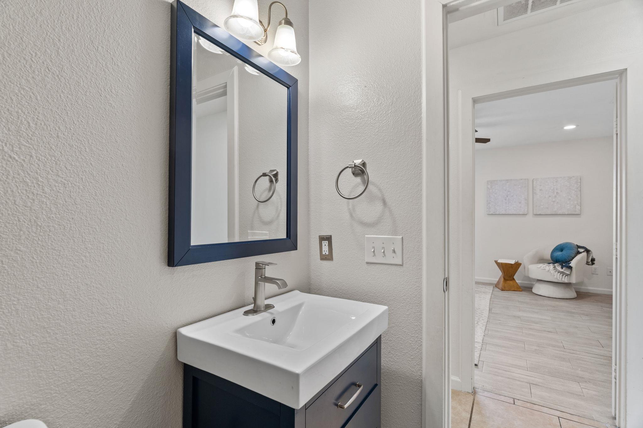 2604 Cockburn Dr, Austin, TX 78745